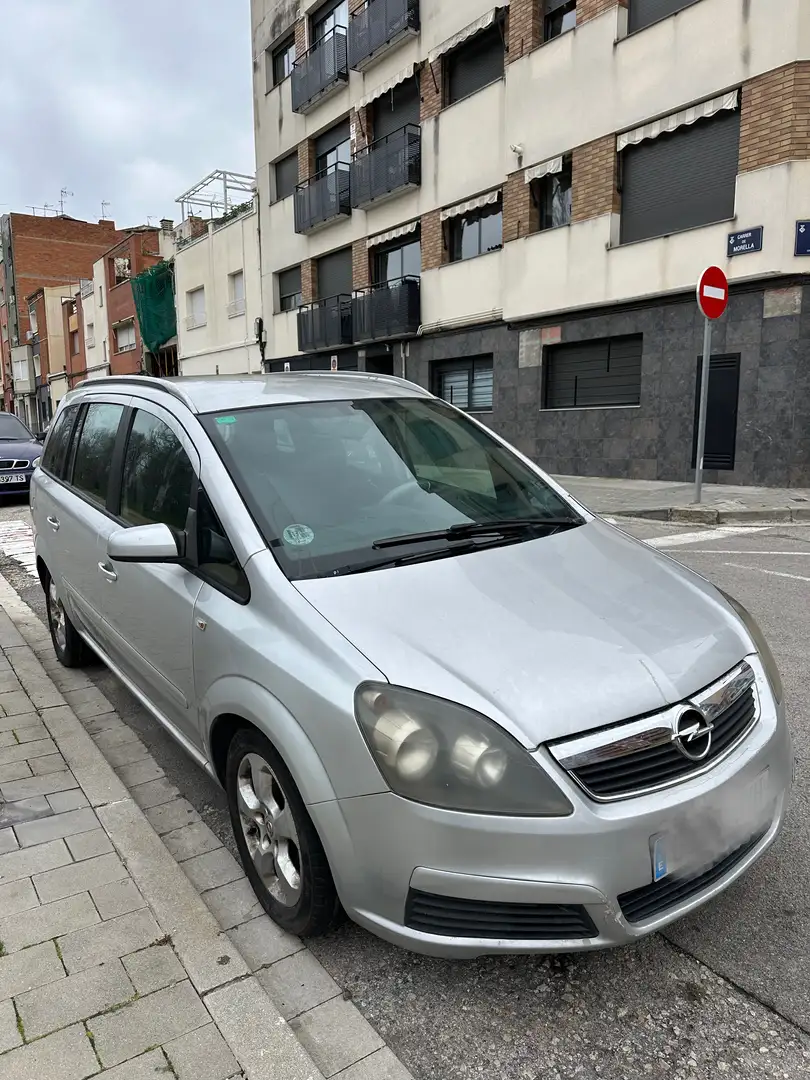 Opel Zafira 1.9CDTi Cosmo 120 - 1