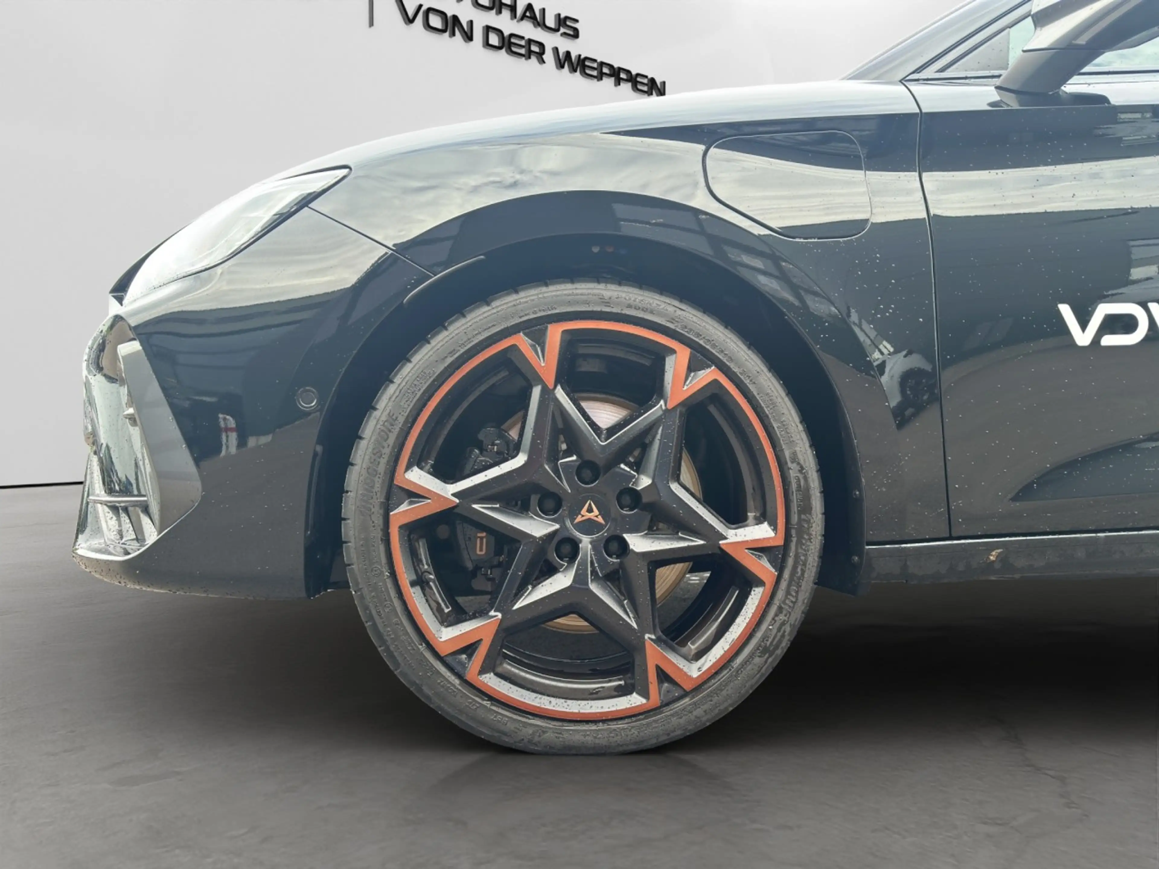 CUPRA Leon ST VZ e-Hybrid DSG AHK Sennheiser Matrix — photo 4