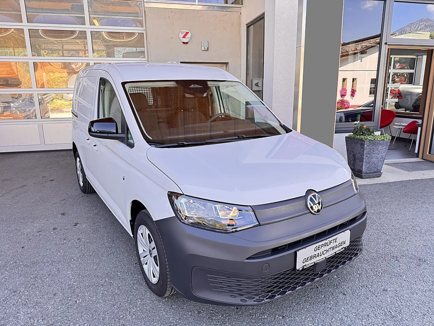 Volkswagen Caddy Cargo 2,0 TDI 4MOTION Weiß - 1
