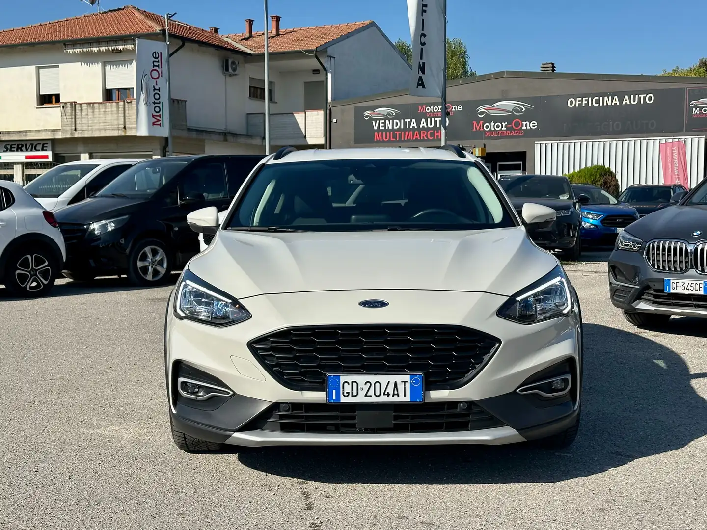 Ford Focus NEOPATENTATI Active 1.0  hybrid Bianco - 2