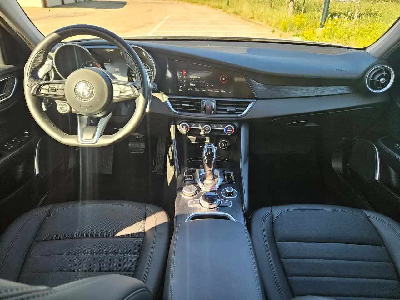 Alfa Romeo Giulia 2021 — фото 9