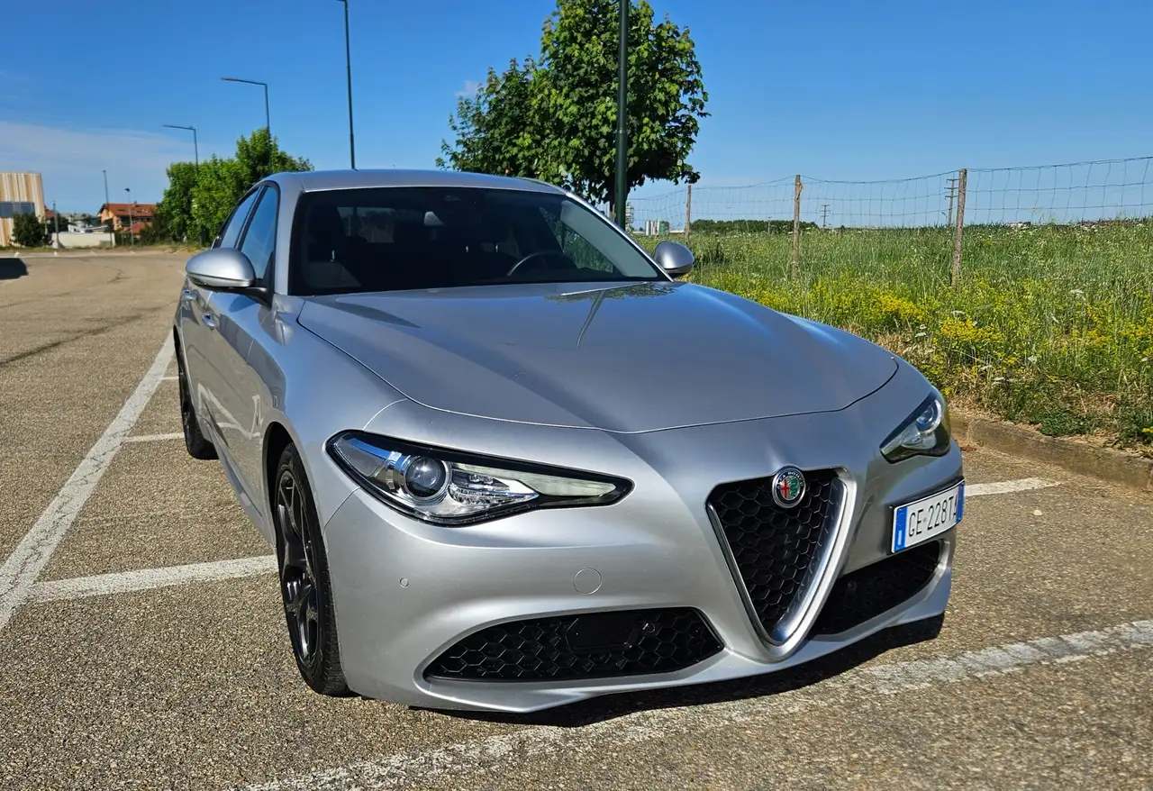Alfa Romeo Giulia 2021