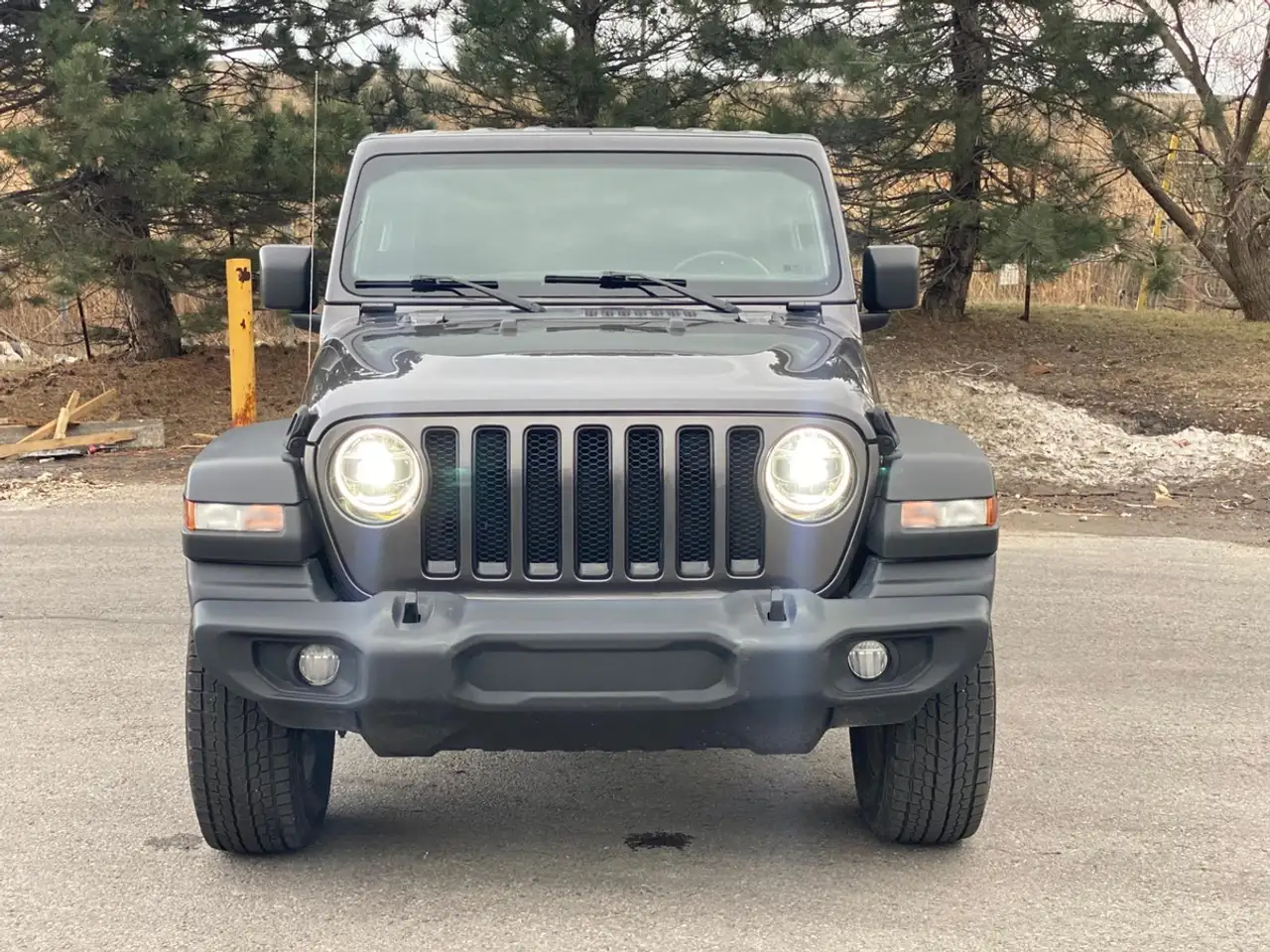 Jeep Wrangler снимка Jeep Wrangler