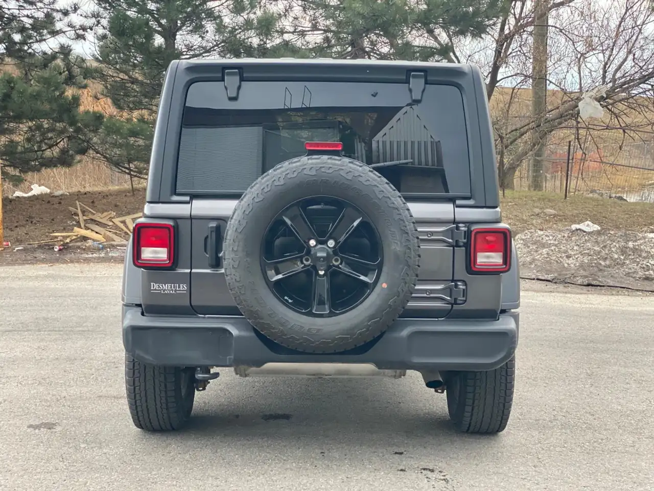 Jeep Wrangler снимка Jeep Wrangler