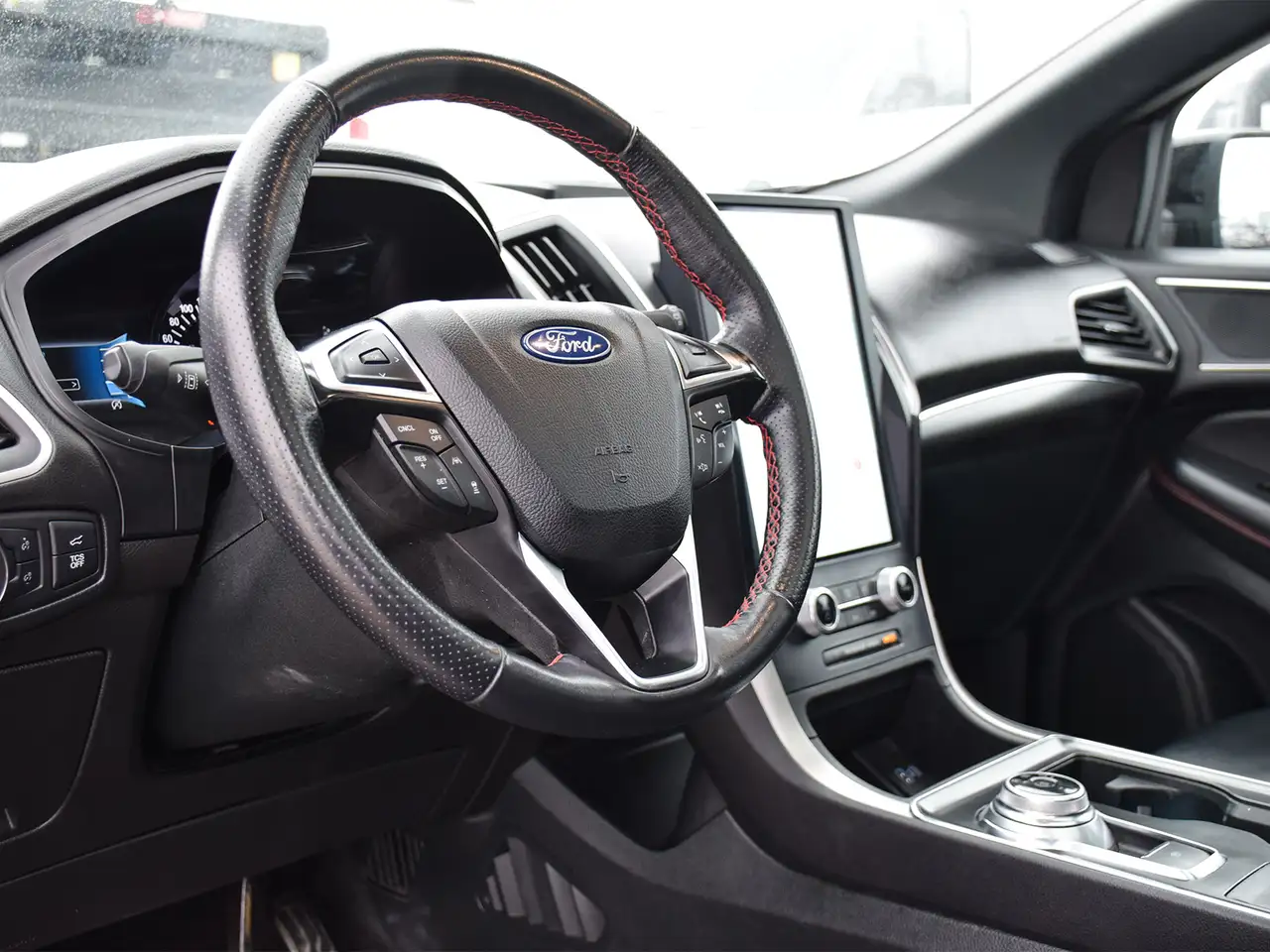Ford Edge снимка Ford Edge