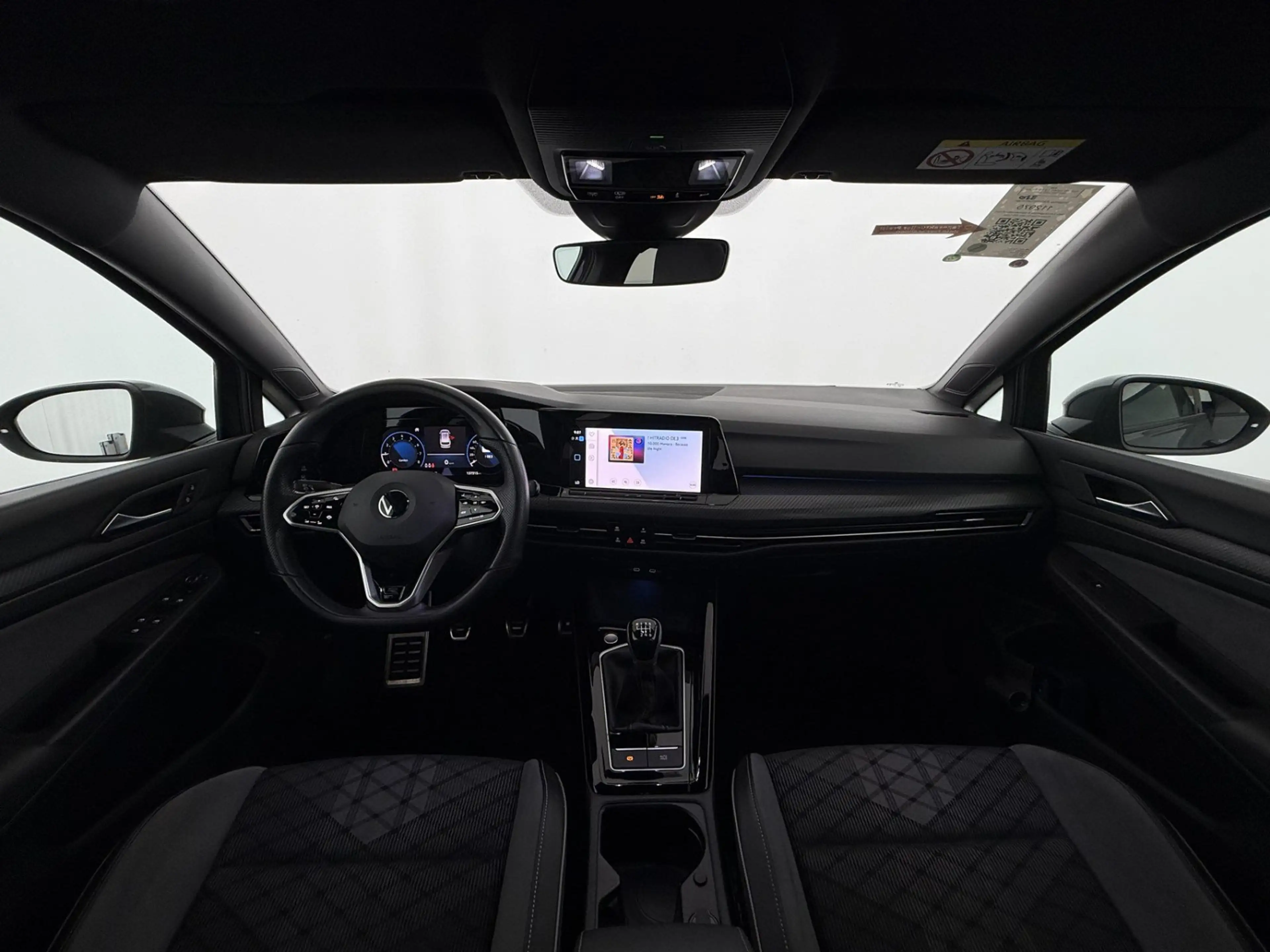 Volkswagen Golf Variant Golf VIII Variant 1.5 TSI R-Line MATRIX RADAR NAV — photo 14