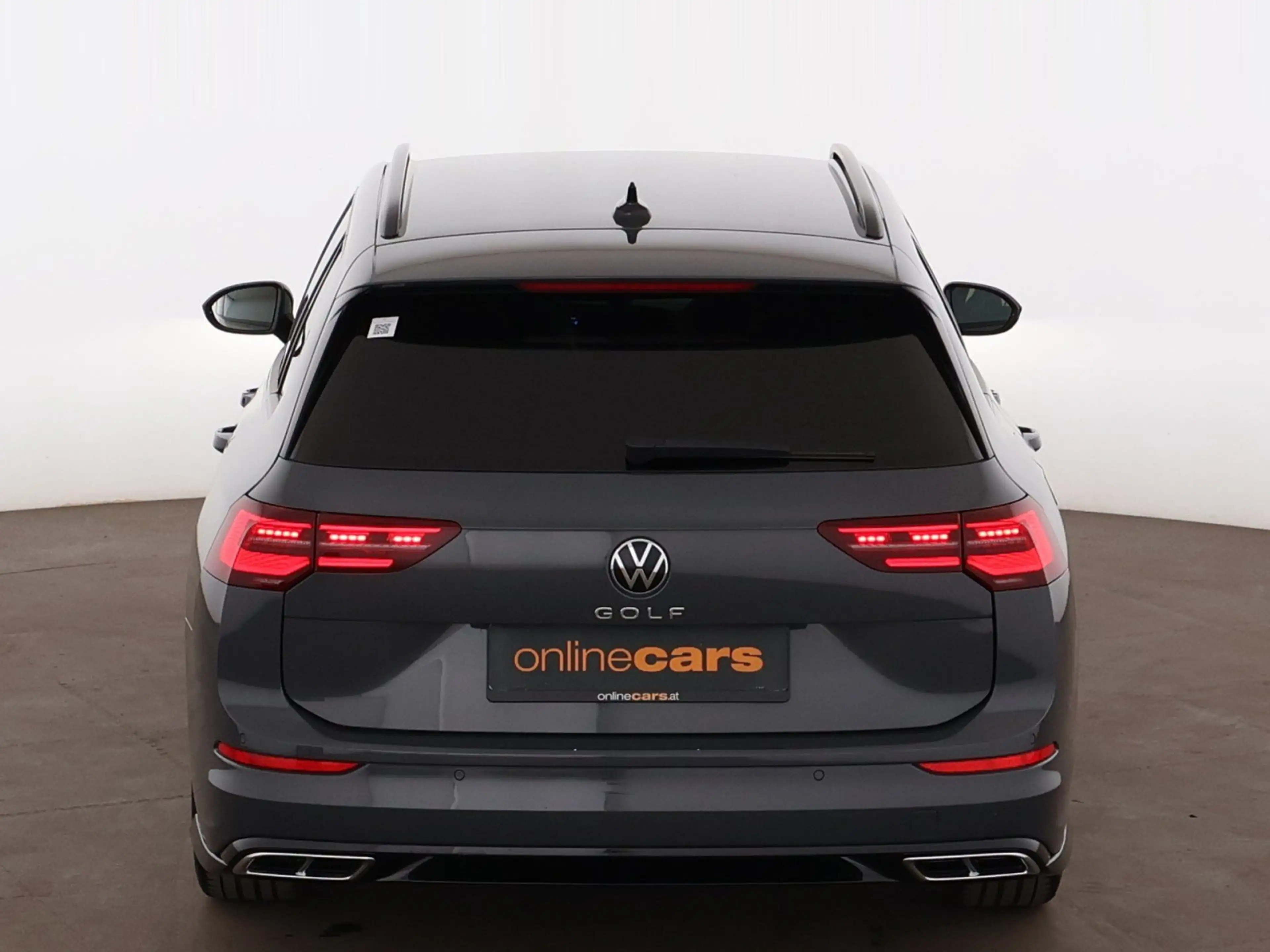 Volkswagen Golf Variant Golf VIII Variant 1.5 TSI R-Line MATRIX RADAR NAV — photo 8