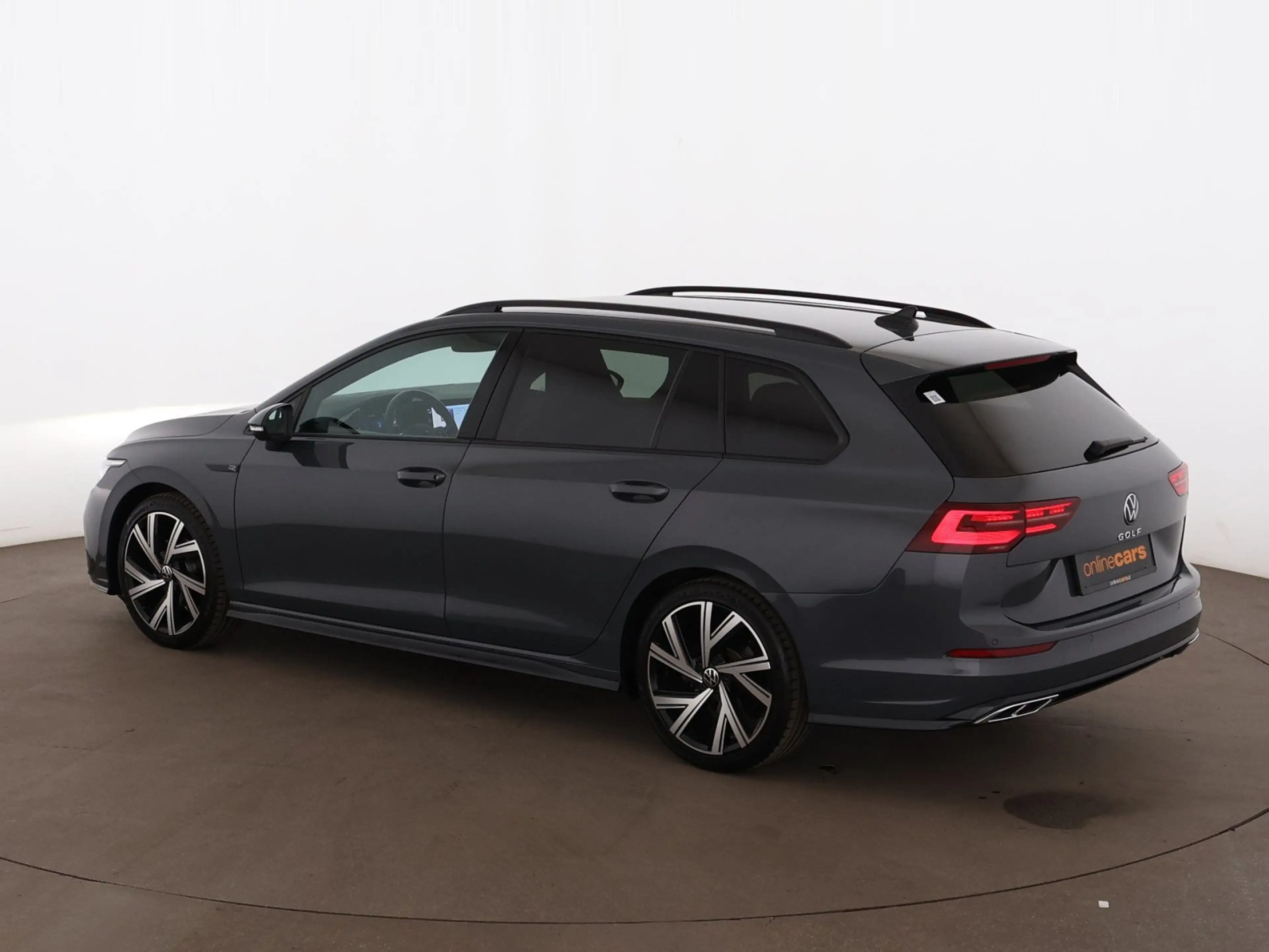 Volkswagen Golf Variant Golf VIII Variant 1.5 TSI R-Line MATRIX RADAR NAV — photo 7