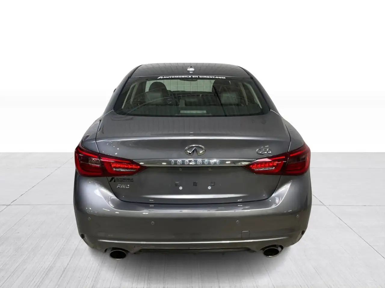 Infiniti Q50 снимка Infiniti Q50
