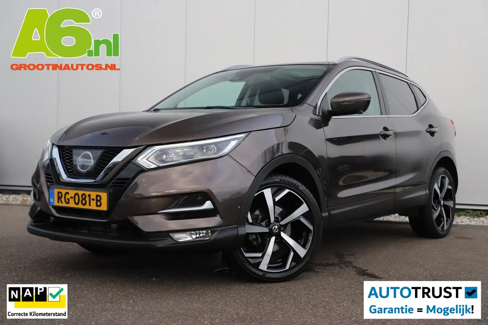Nissan Qashqai 1.2 Tekna + Automaat Trekhaak Bose Panoramadak Key Marrón - 1