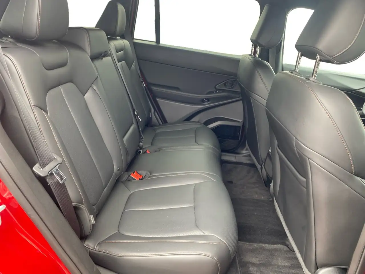 Jeep Cherokee снимка Jeep Cherokee