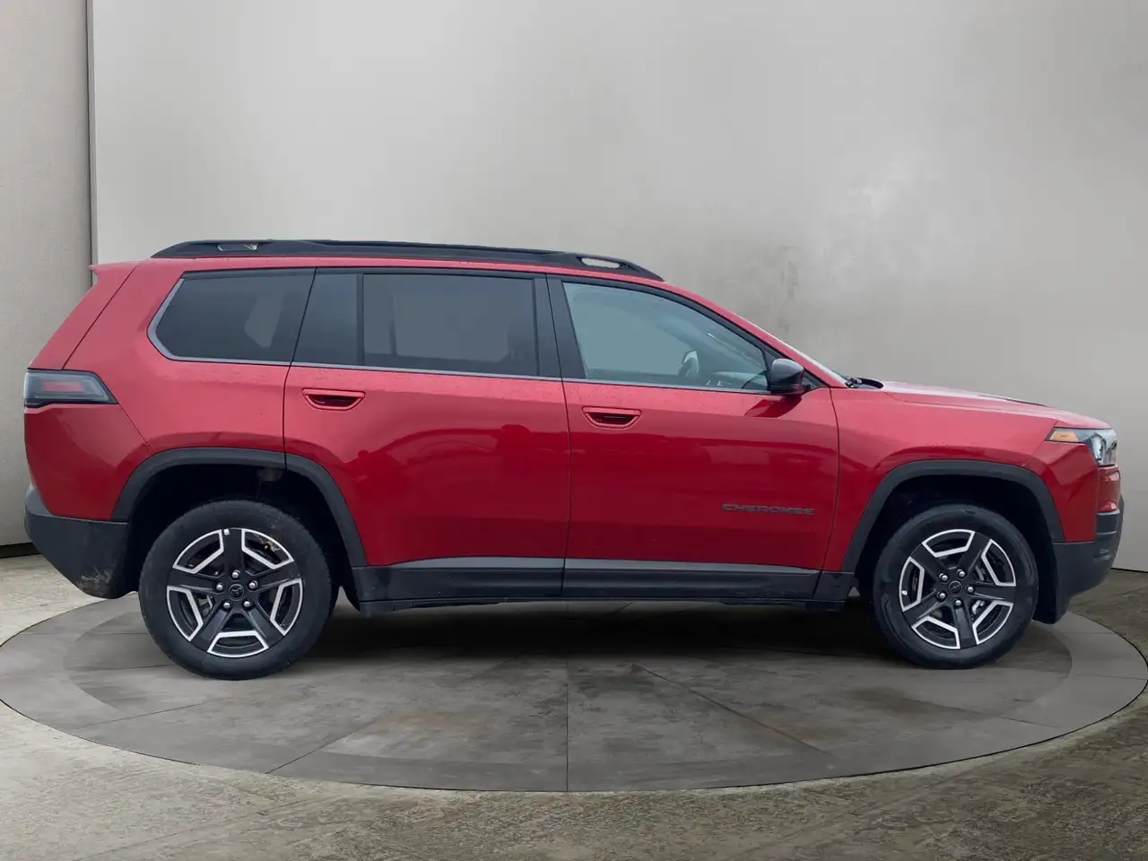 Jeep Cherokee снимка Jeep Cherokee