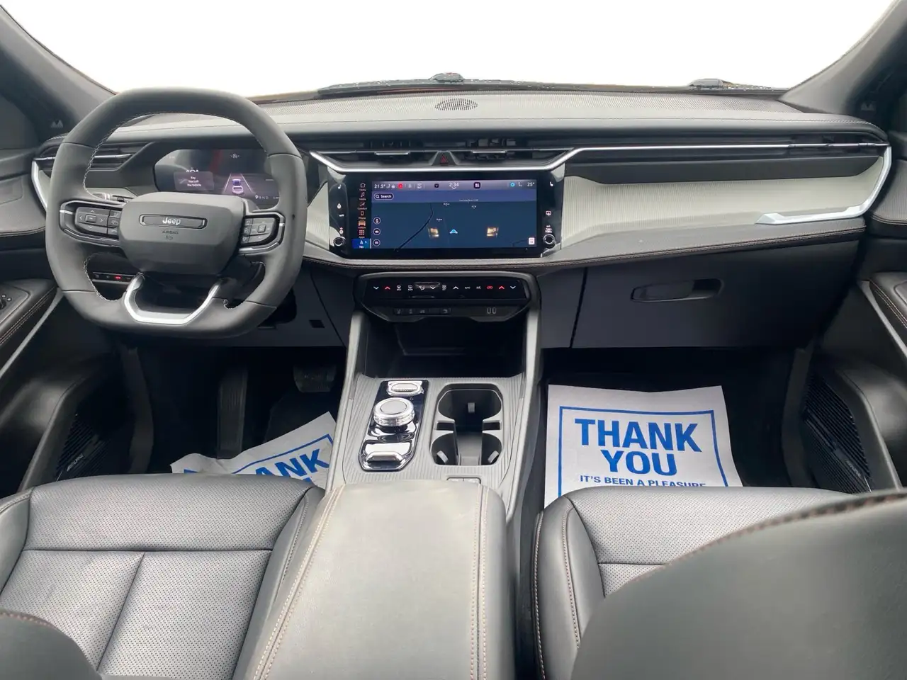 Jeep Cherokee снимка Jeep Cherokee