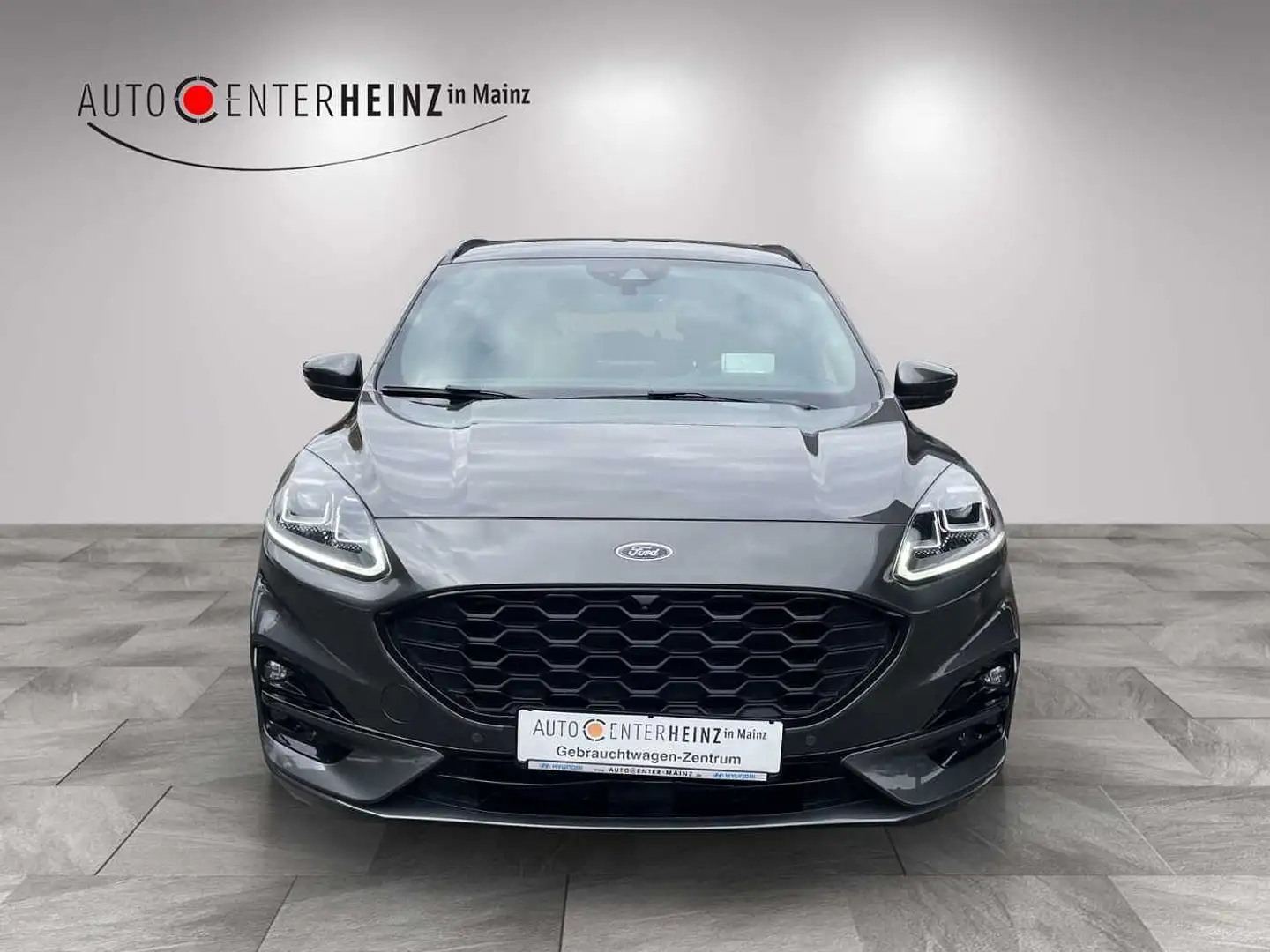 Ford Kuga Hybrid ST-Line X Grijs - 2