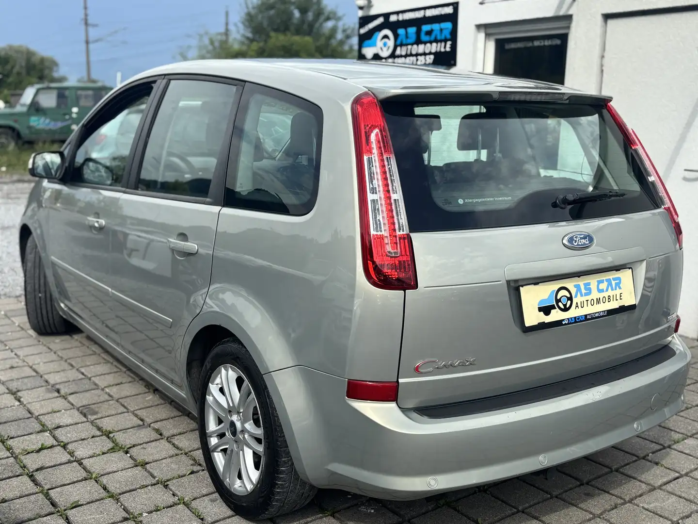 Ford C-Max Ghia Gris - 2