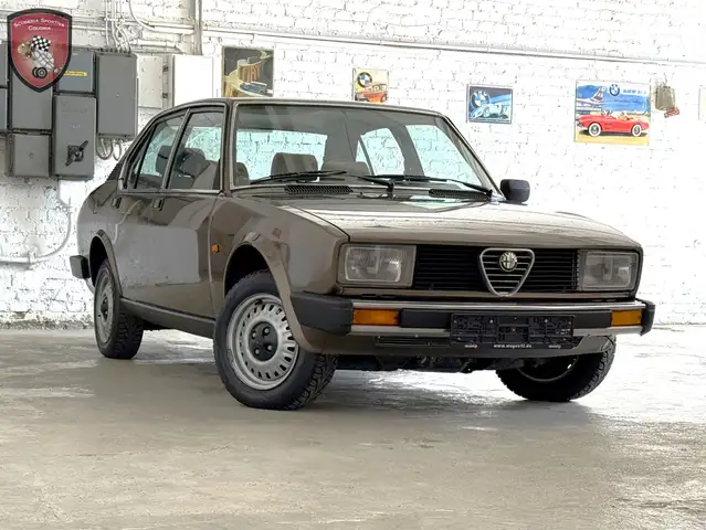 Alfa Romeo Alfetta Alfetta 2.0