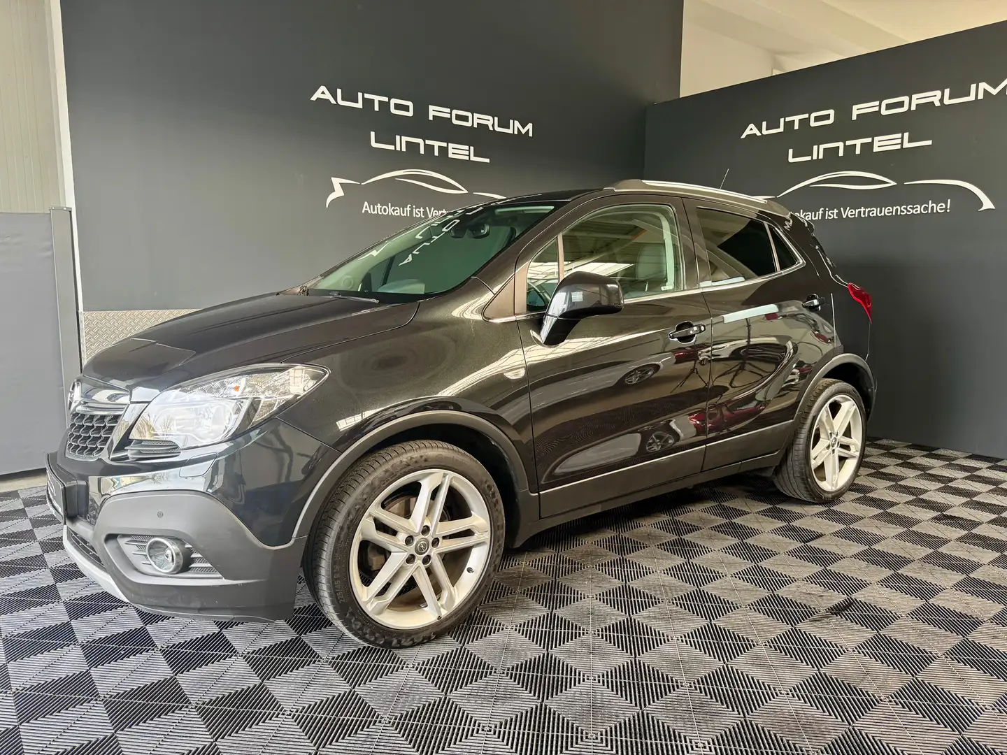 Opel Mokka Color Innovation ecoFlex 4x4-ALU-TÜV NEU-NAVI- Schwarz - 2