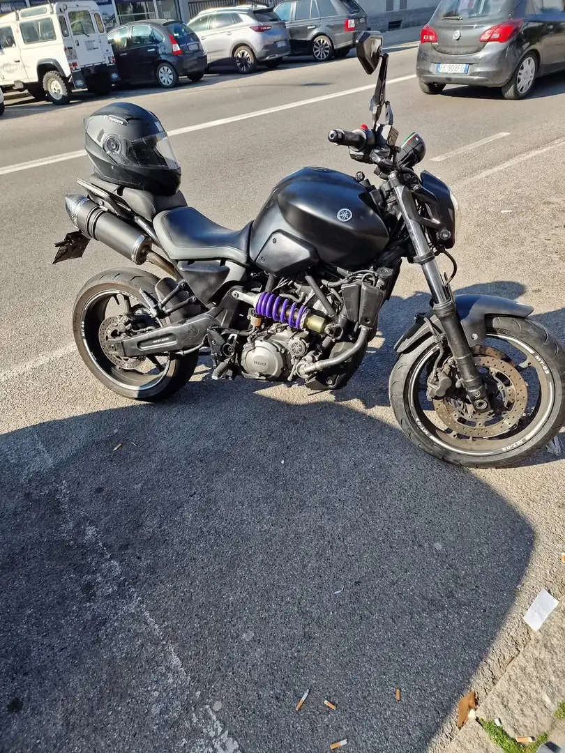 Yamaha MT-03 Noir - 1