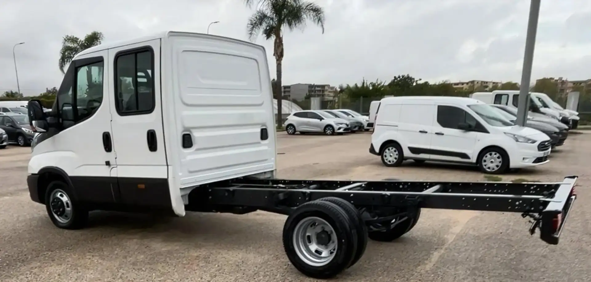 Iveco Daily 35C14 2.3 DC 3750mm GEMELLATO *I.E., PROMO AZZURR Blanco - 2