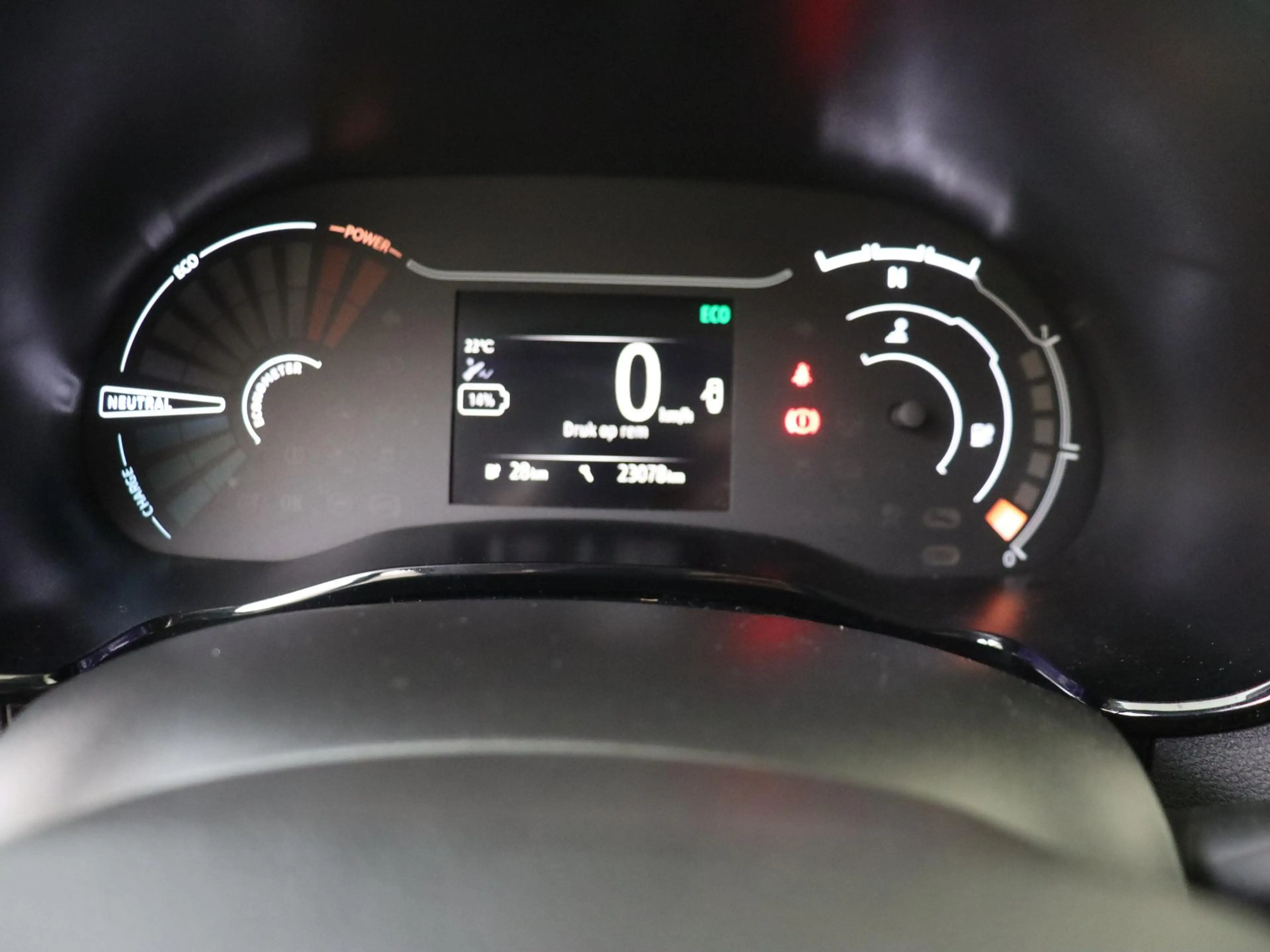 Dacia Spring Essential 27 kWh 23dkm / Airco — photo 11