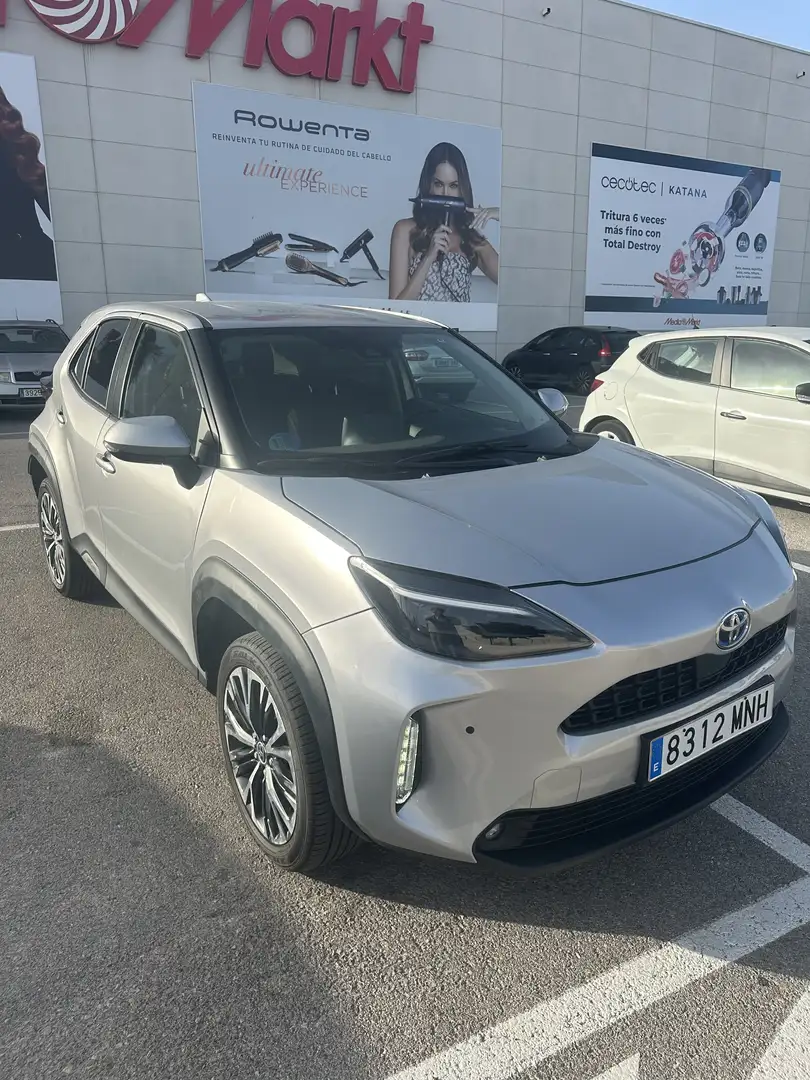 Toyota Yaris Cross Hybrid 1.5 VVT-i Elegant - 2