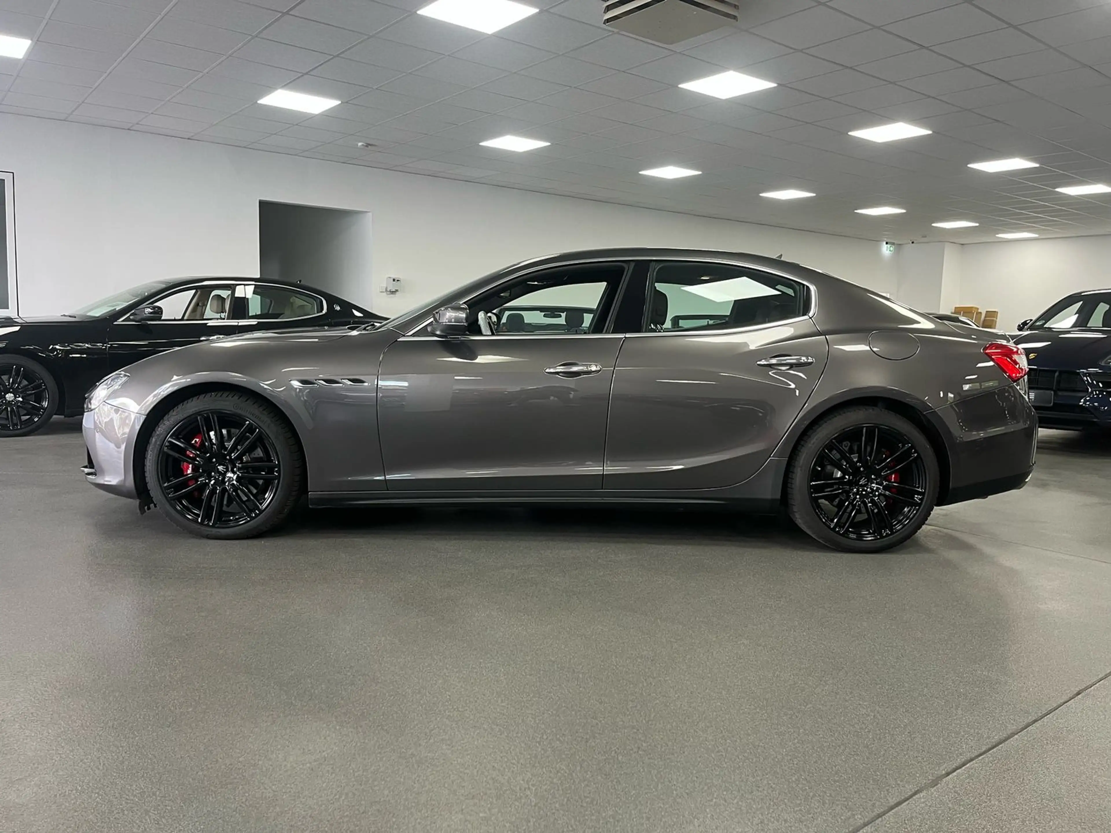 Maserati Ghibli S 3,0l V6 Klappenauspuff/Memory/SHZ/LED — photo 6