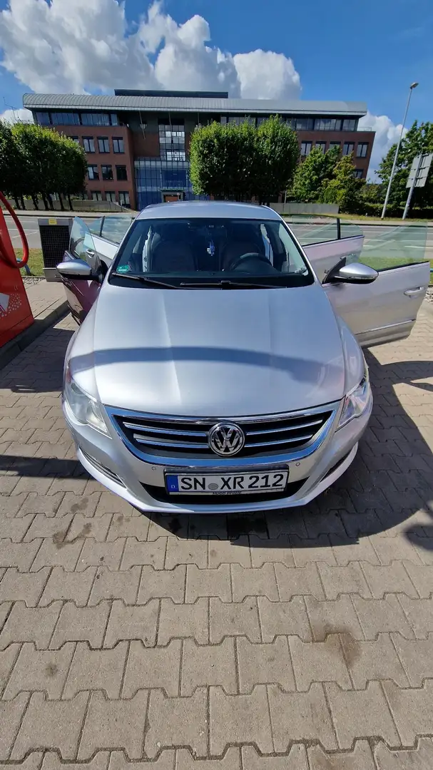 Volkswagen Passat CC 2.0 TDI DSG Individual - 1