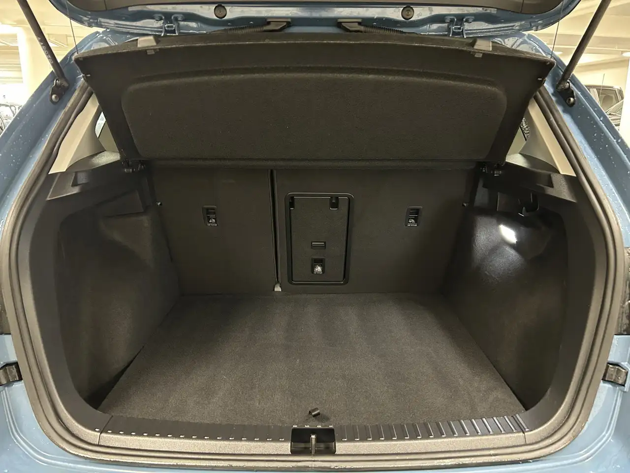 Volkswagen Taos снимка Volkswagen Taos