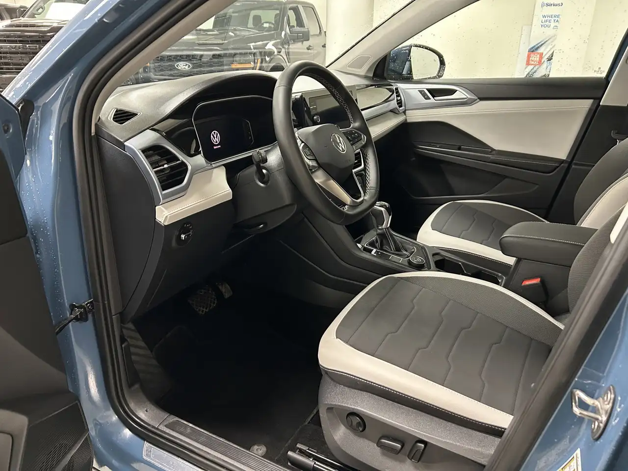 Volkswagen Taos снимка Volkswagen Taos