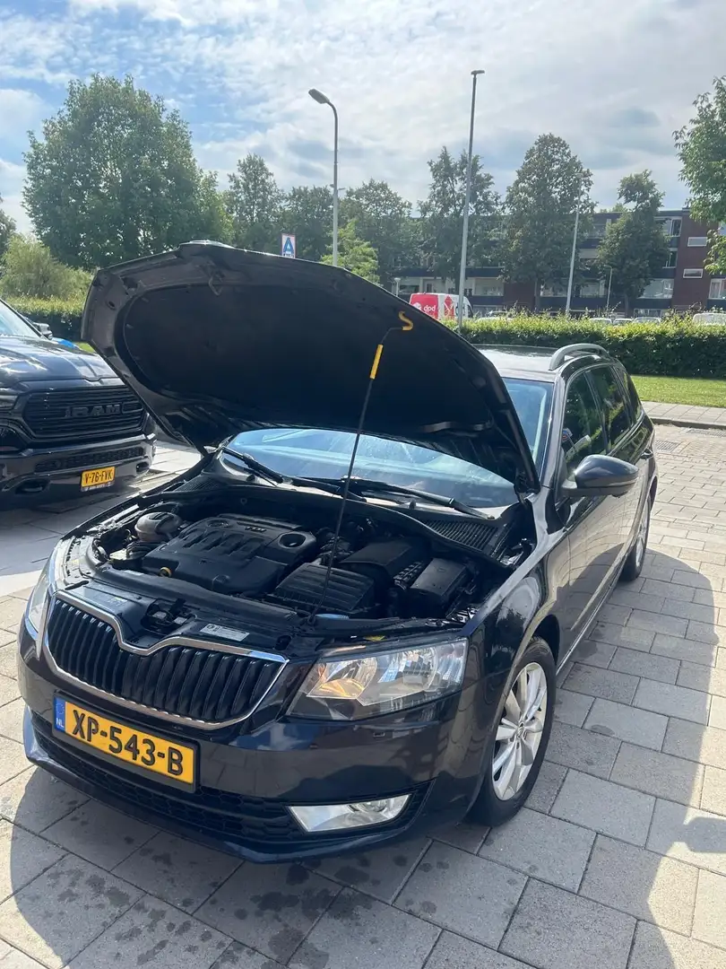 Skoda Octavia Combi 1.6 TDI (Green tec) Active - 2