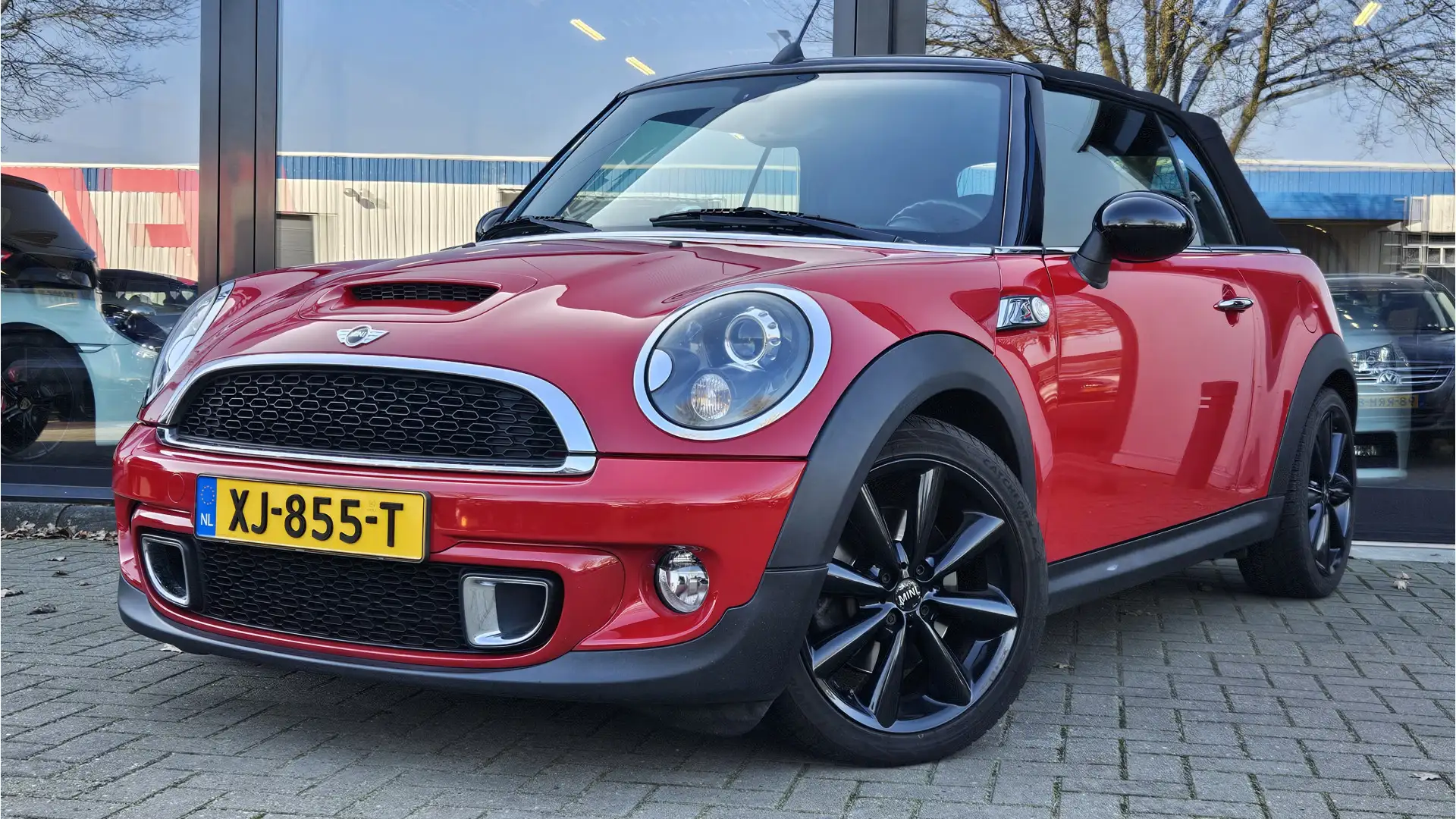 MINI Cooper S Cabrio Mini 1.6 Chili + XENON + HALF LEER + LM VELGEN + S Rot - 1