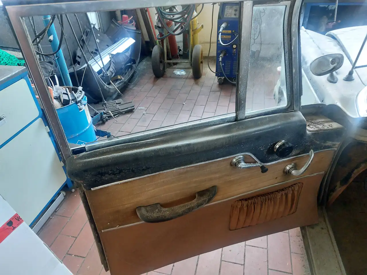 Borgward P100, foto 12