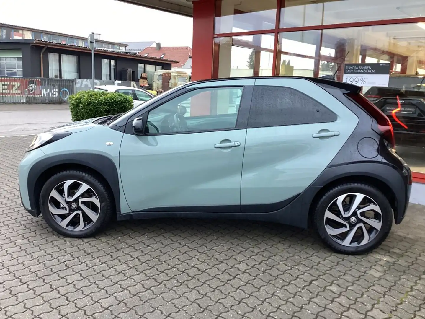 Toyota Aygo X Team D - 2