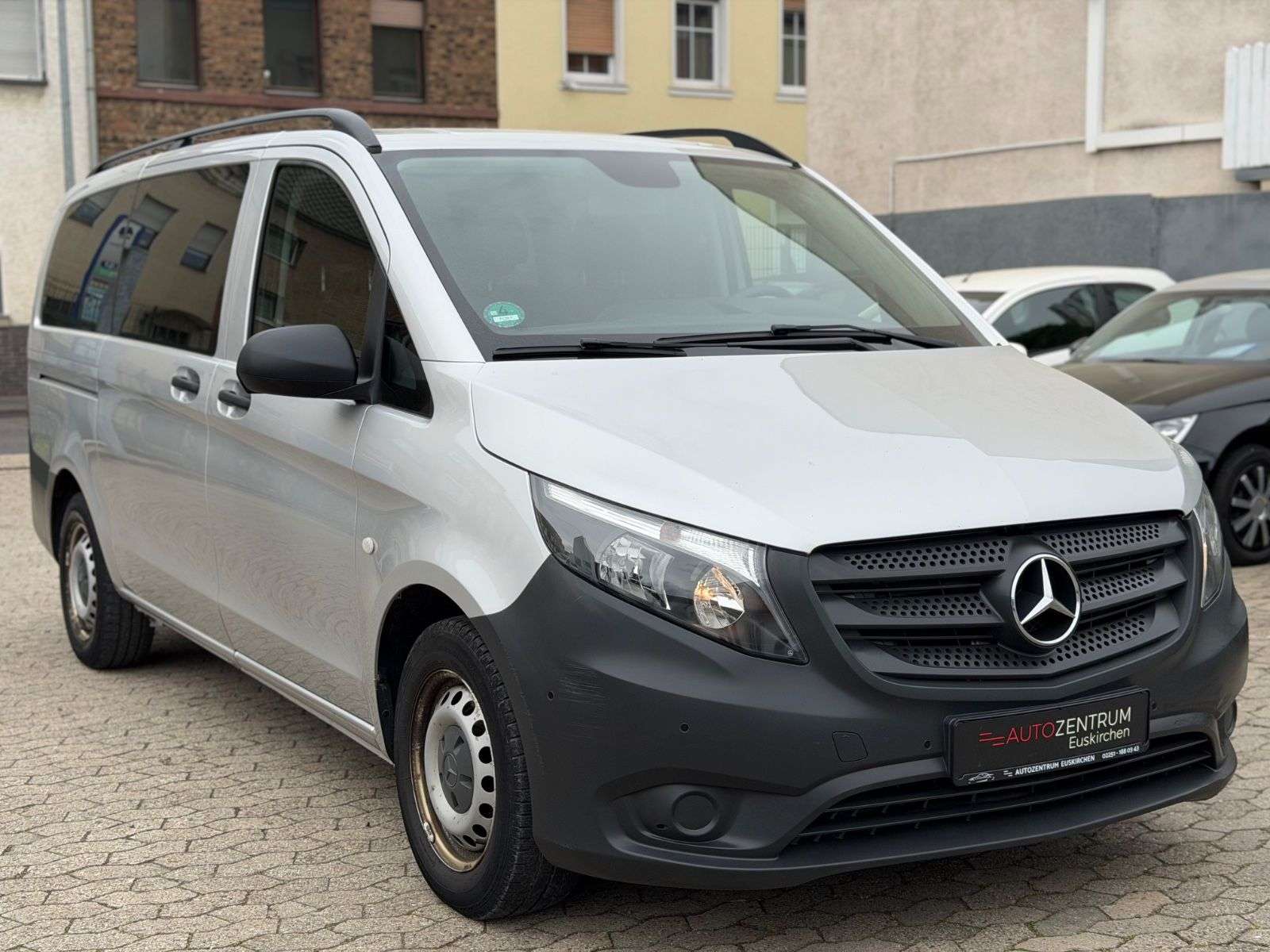 Second hand Mercedes Benz Vito 