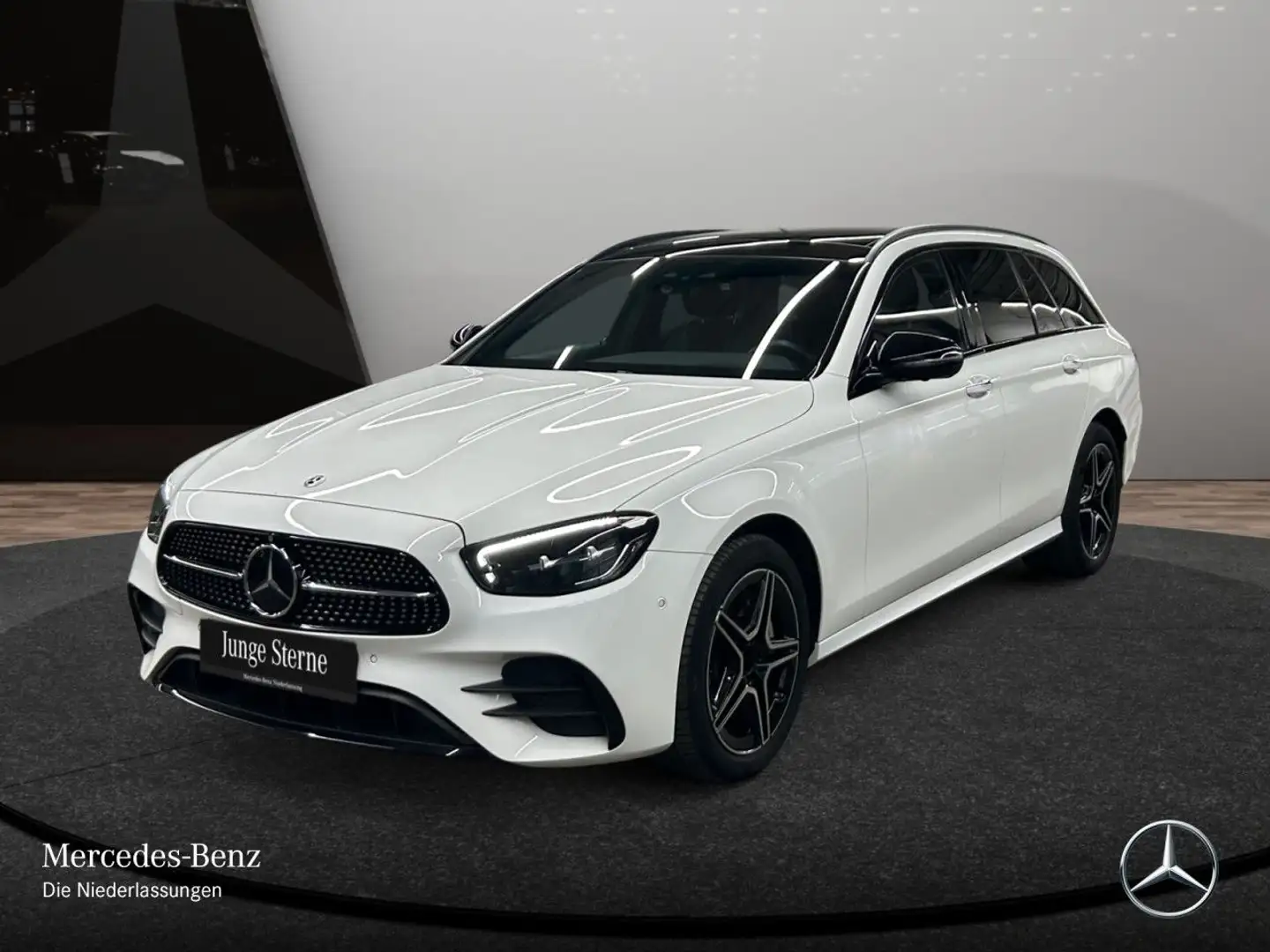 Mercedes-Benz E 300 e T AMG+NIGHT+PANO+360+LED+FAHRASS+BURMESTER Weiß - 2