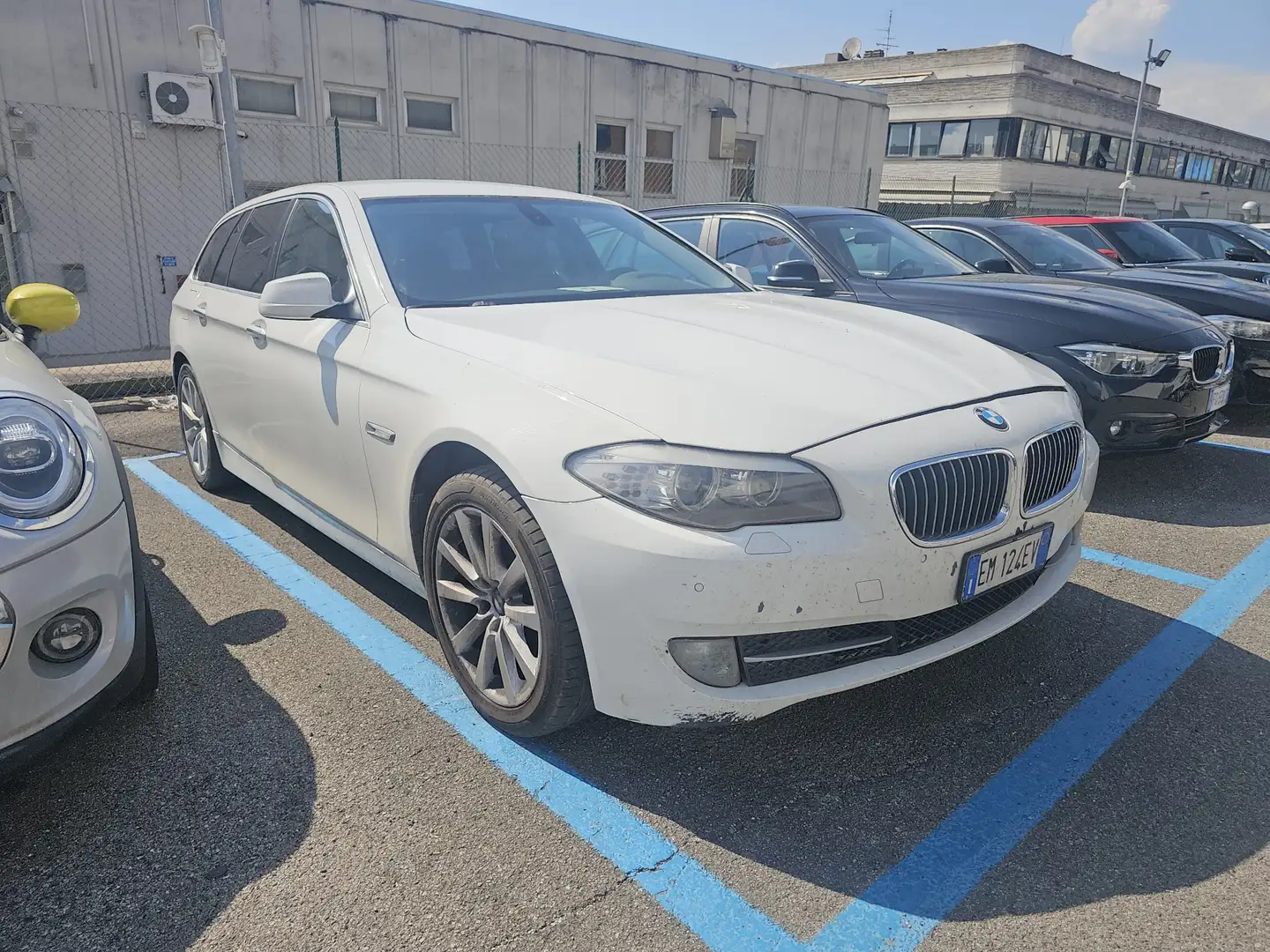 BMW 520 520d Touring - 1