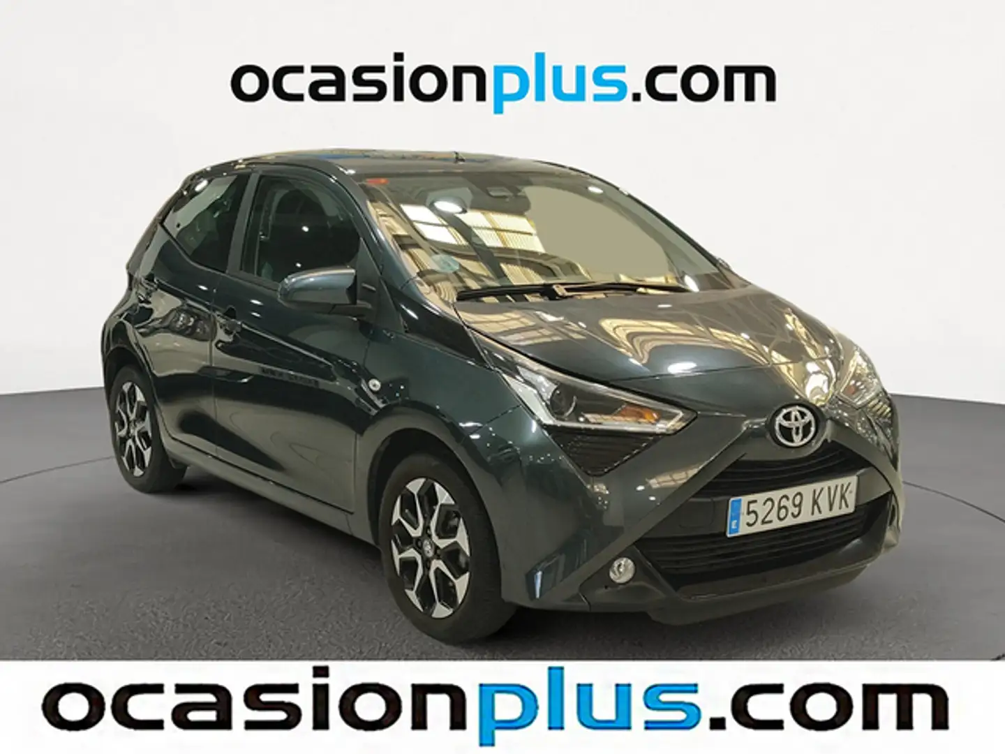 Toyota Aygo 70 x-play Gris - 2