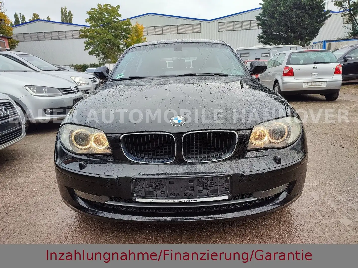 BMW 118 i / Automatik/Tüv NEU/Leder/Xenon Schwarz - 2