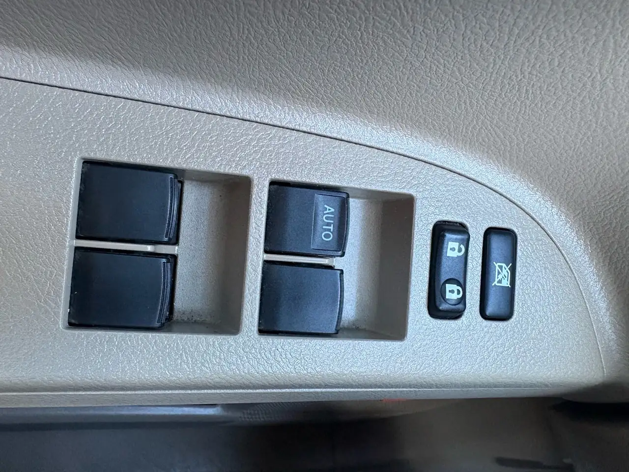 Toyota Highlander снимка Toyota Highlander