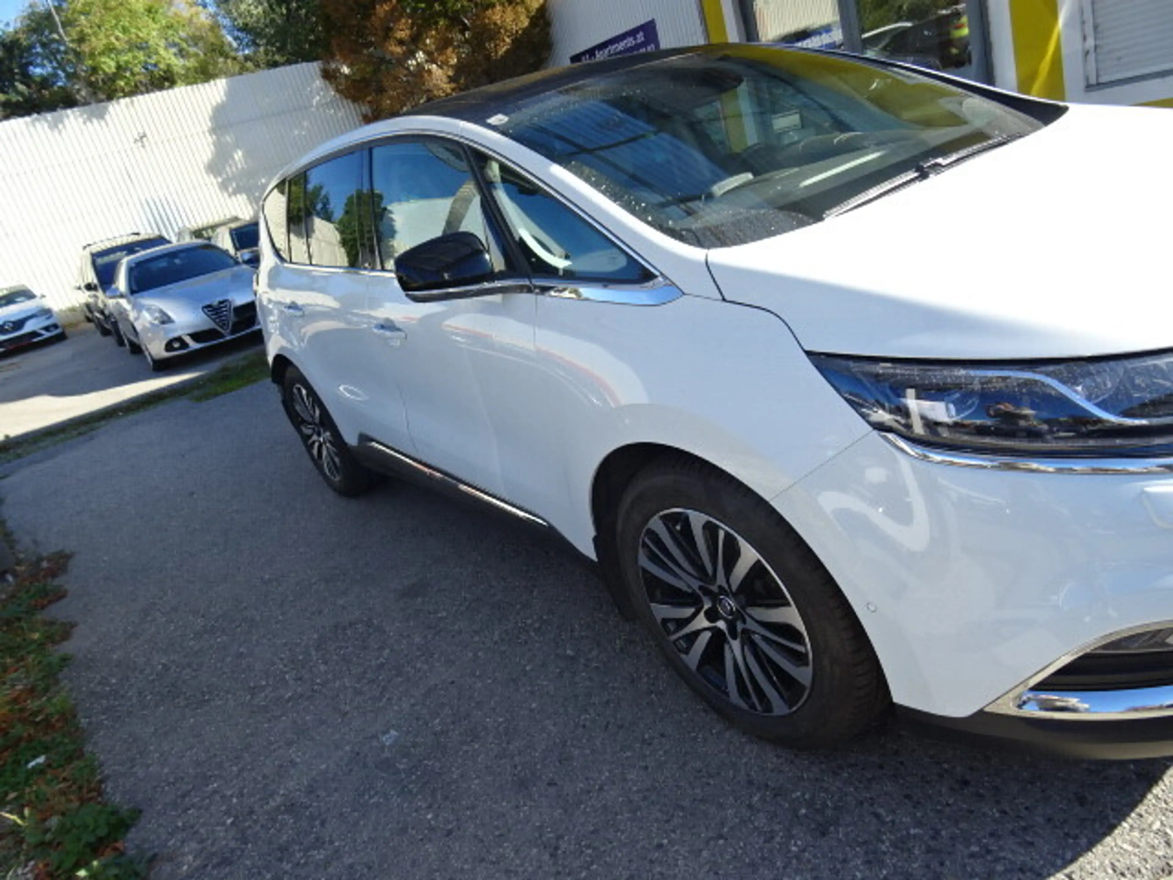 Renault Espace Initiale Paris Energy dCi 160 EDC — photo 2