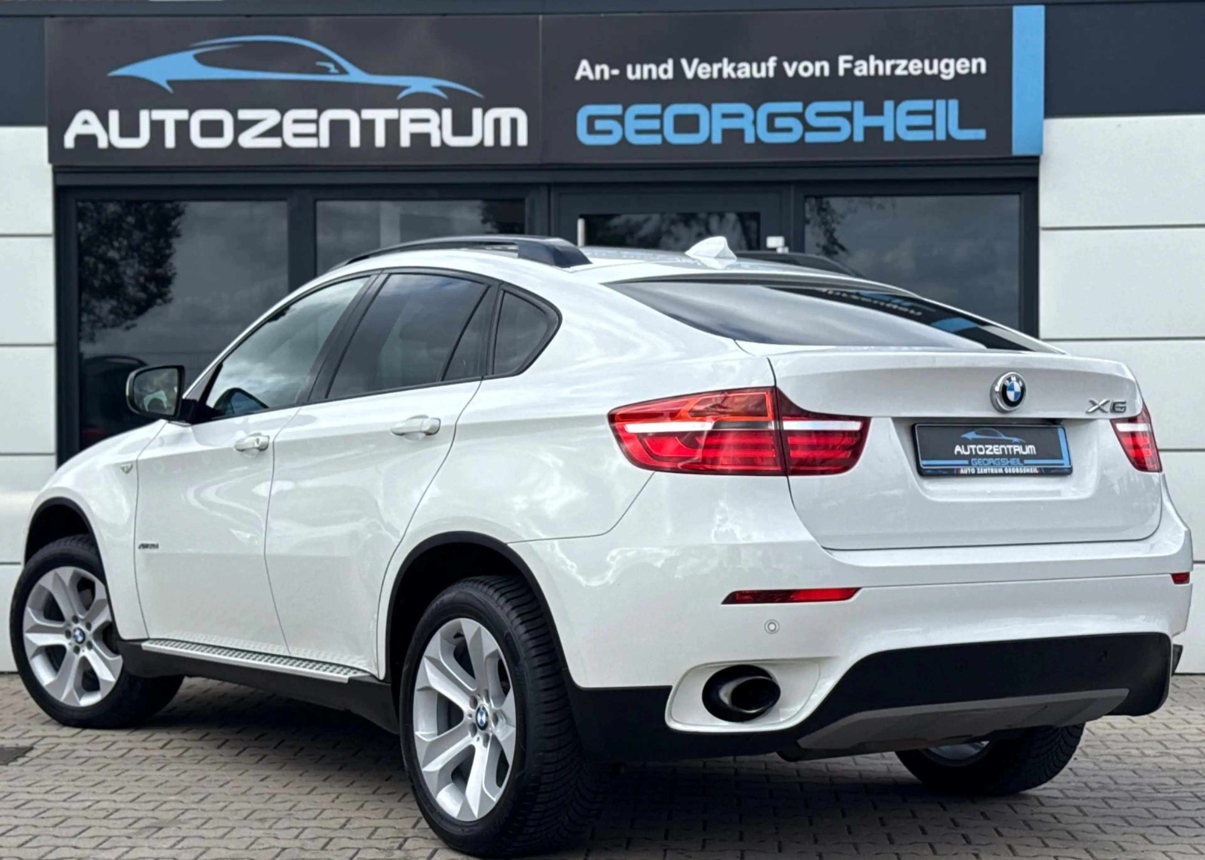 BMW X6 xDrive30d/LED/M-Paket/AHK/Kamera/Navi — photo 6
