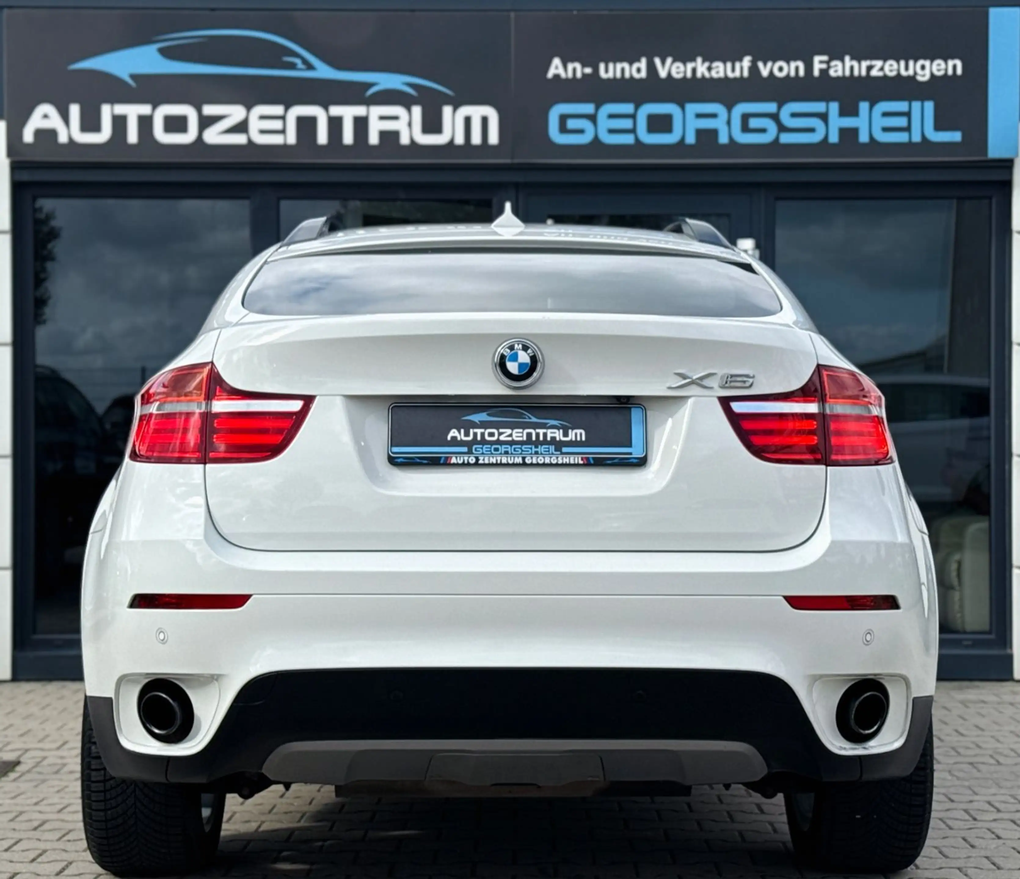 BMW X6 xDrive30d/LED/M-Paket/AHK/Kamera/Navi — photo 8