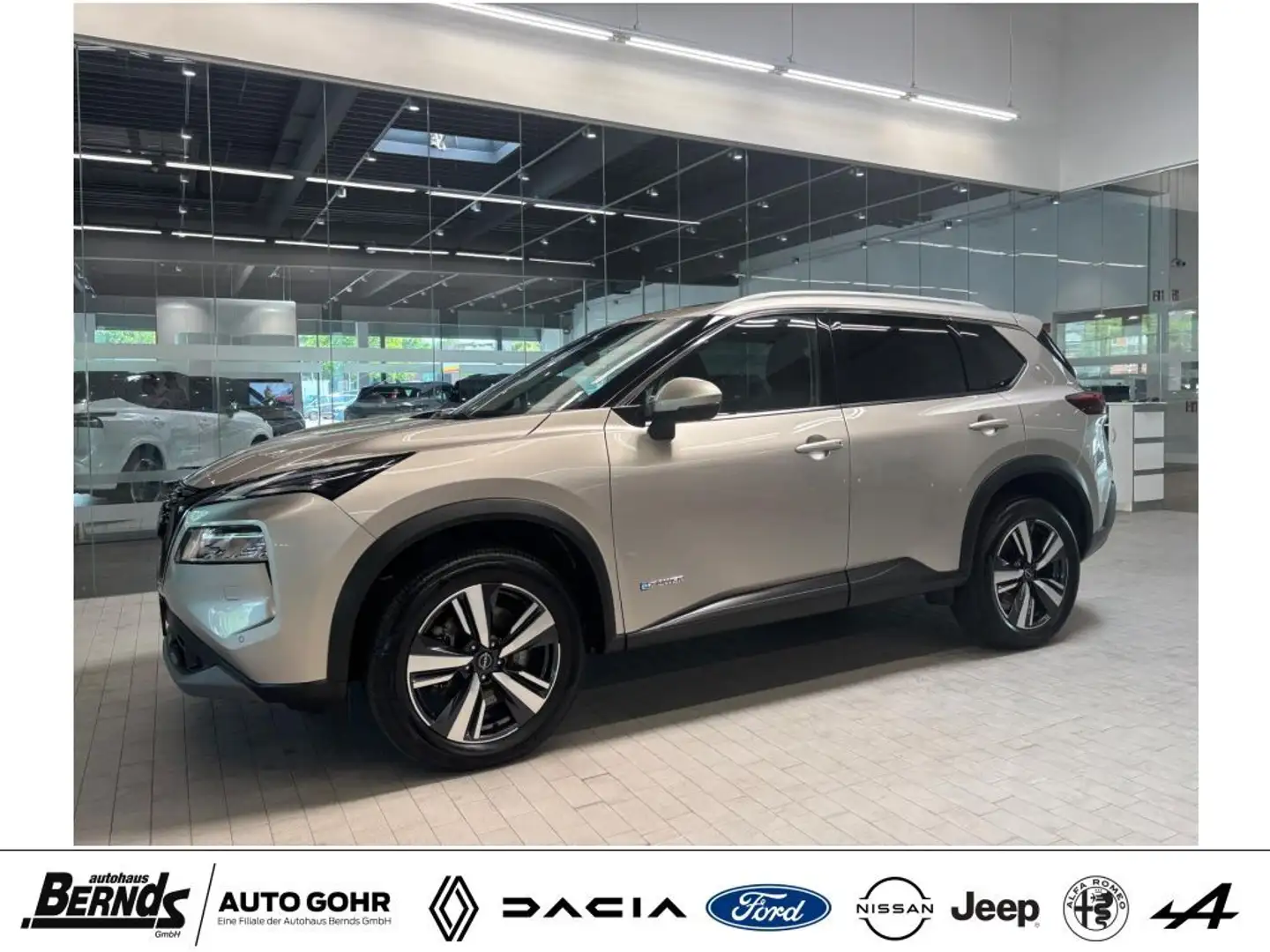 Nissan X-Trail 1.5 VC-T e-POWER N-Connecta elekt. GLASSCHIEBEDACH Argent - 1