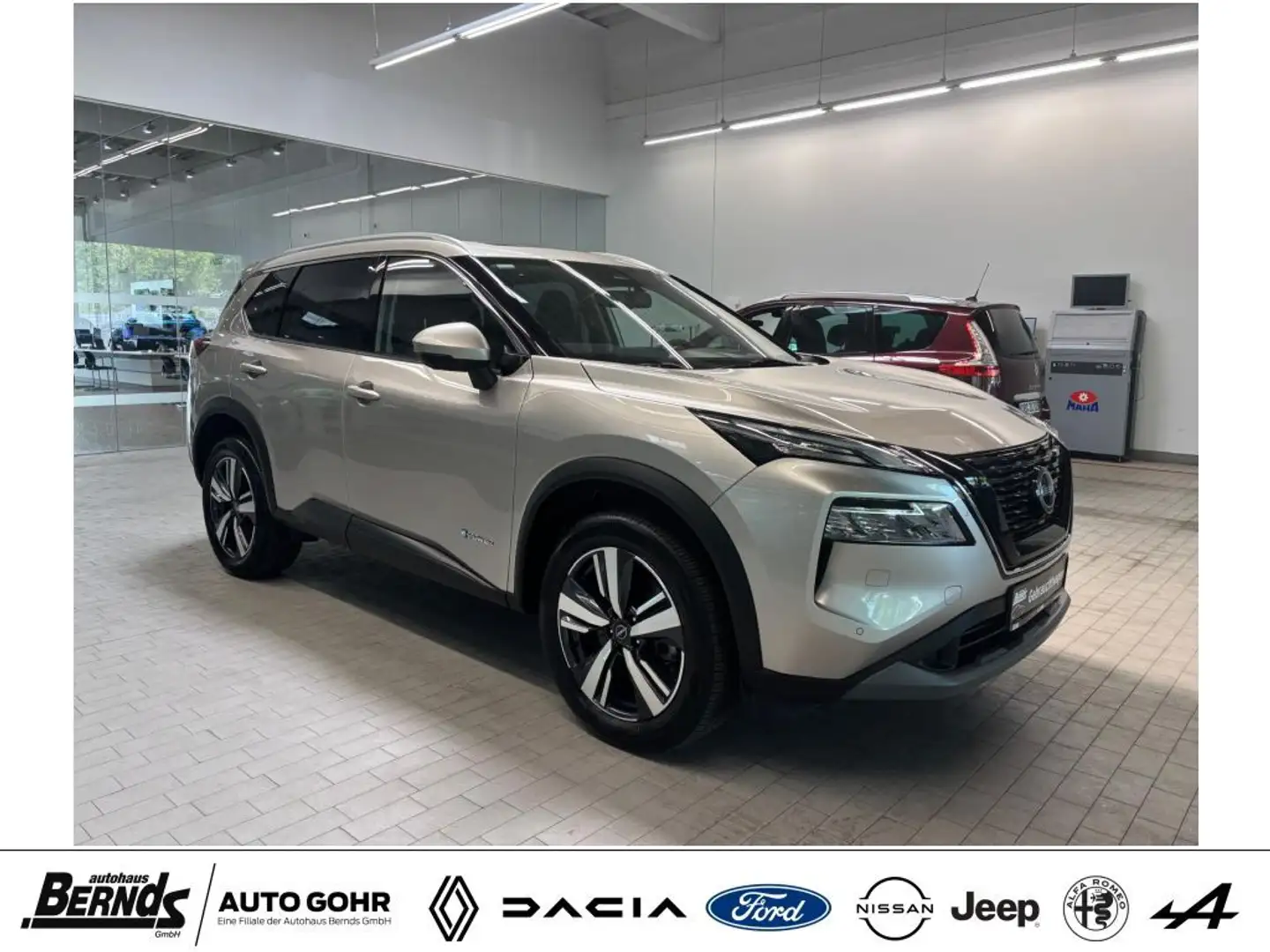 Nissan X-Trail 1.5 VC-T e-POWER N-Connecta elekt. GLASSCHIEBEDACH Argent - 2