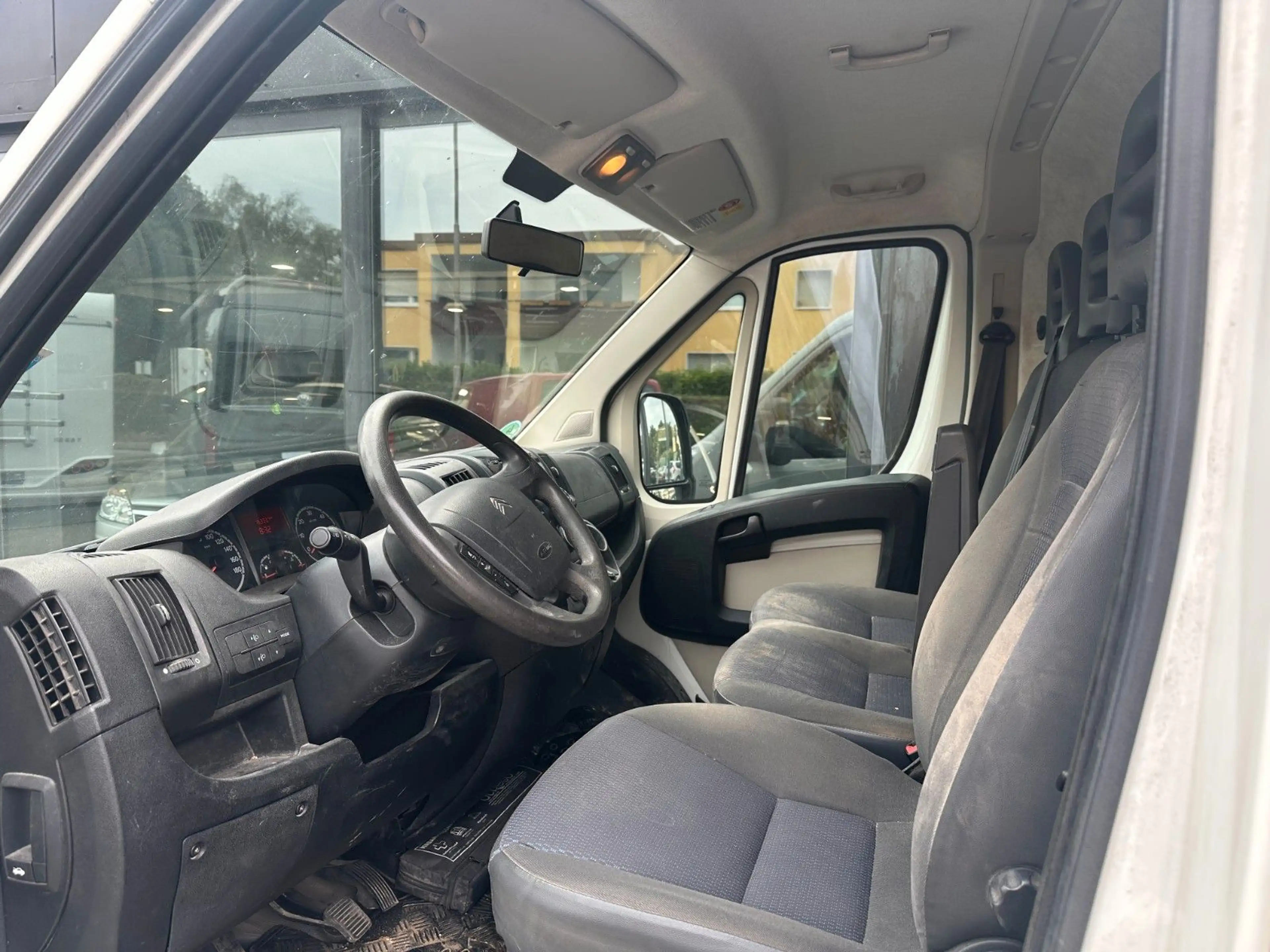 Citroen Jumper Kasten 30 L1H1 HDi 110 FAP Proline — photo 11