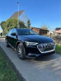 Audi Q8 Etron Full Électrique Propre