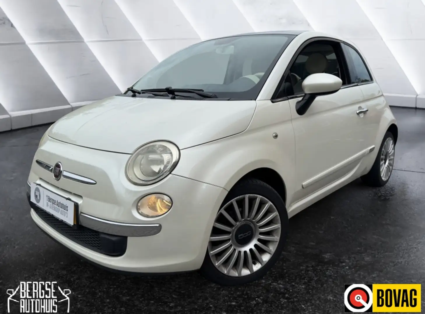 Fiat 500 1.2 Lounge Airco Carplay Pano Elek.R Lmv Wit - 1