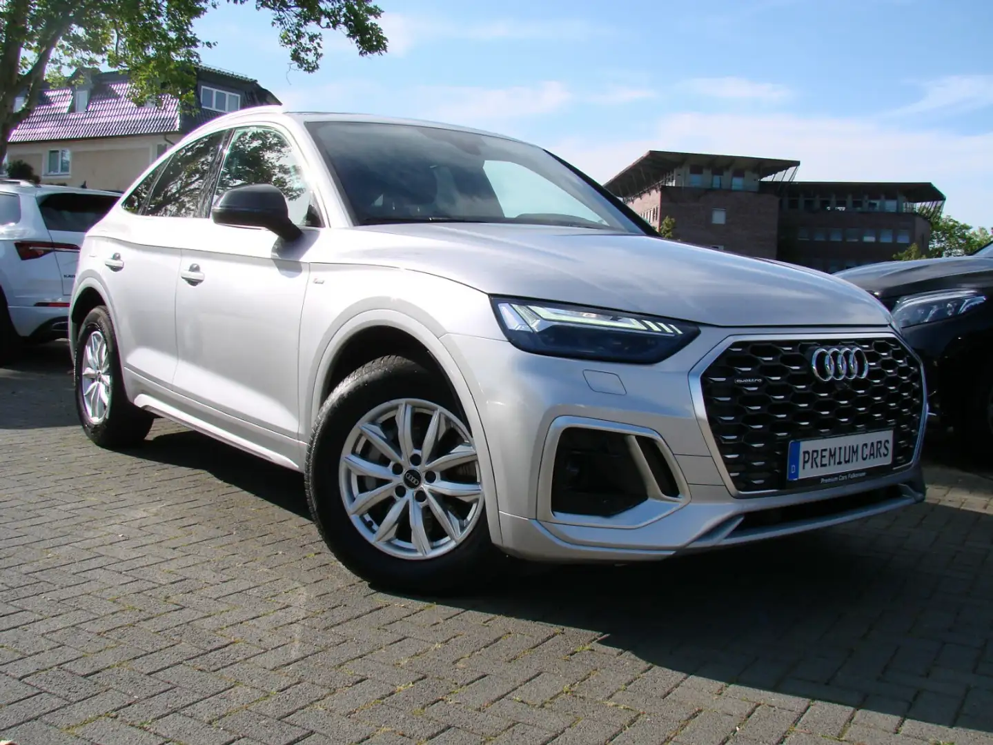Audi Q5 Sportback 50TDI quattro S line Pano B&O HeadUp Silber - 1