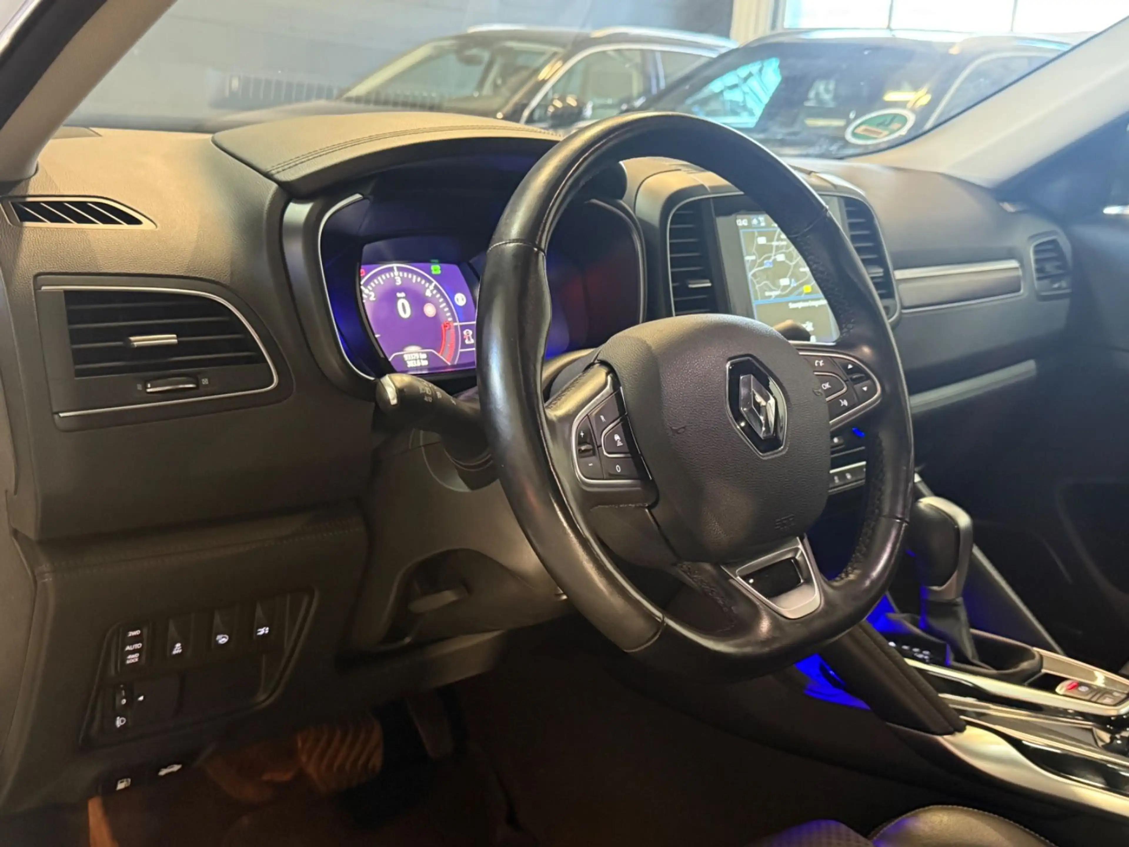 Renault Koleos Limited 4x4-ACC-KAMERA-TOTW-BOSE-NAVI — photo 5