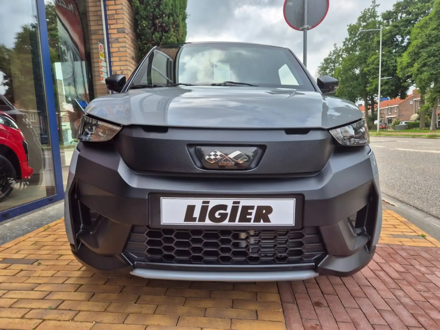 Ligier Myli E5+ JS50C ULTIMATE Grijs - 2